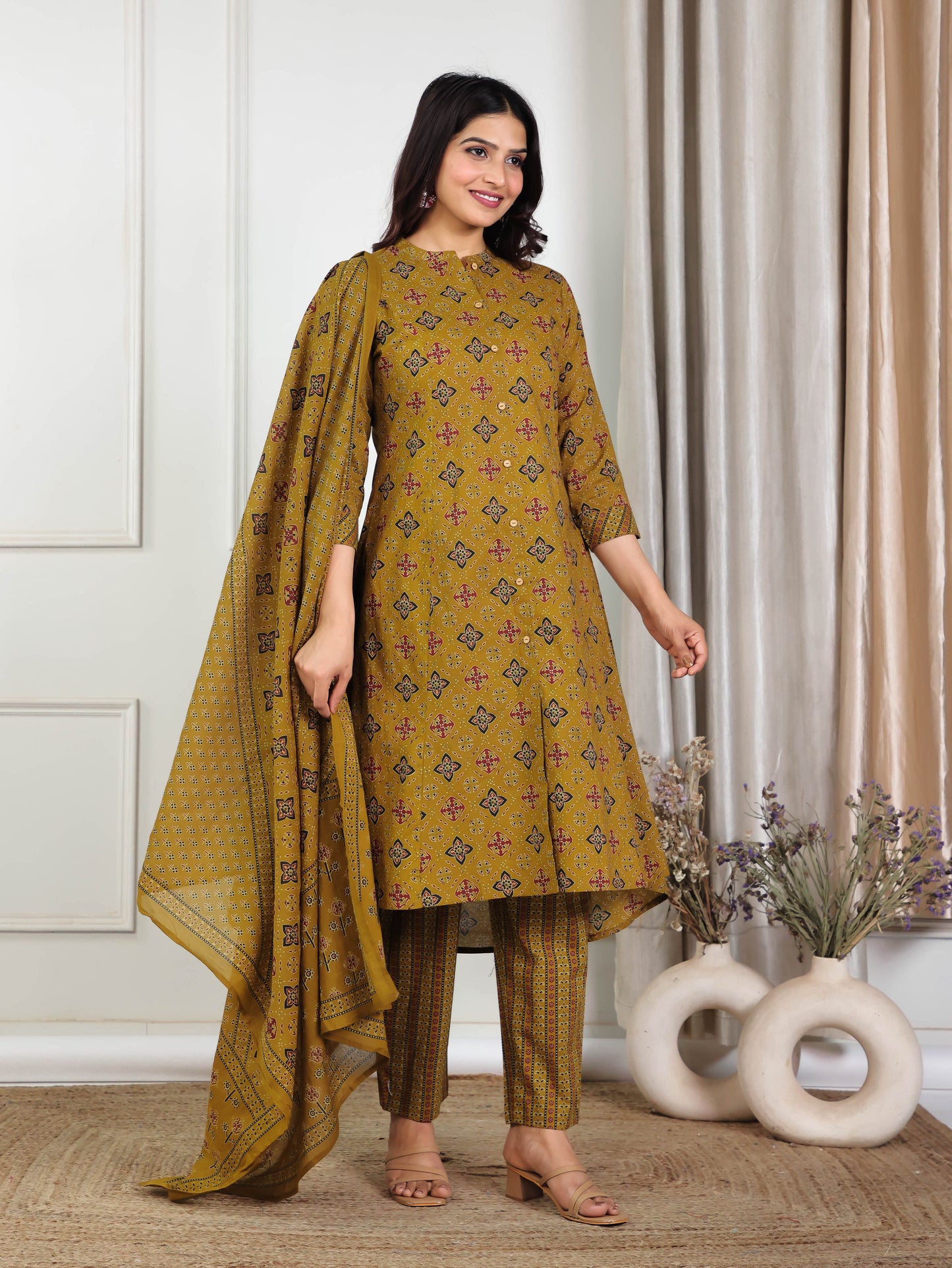 Cotton Voile Geometric Yellow Dupatta