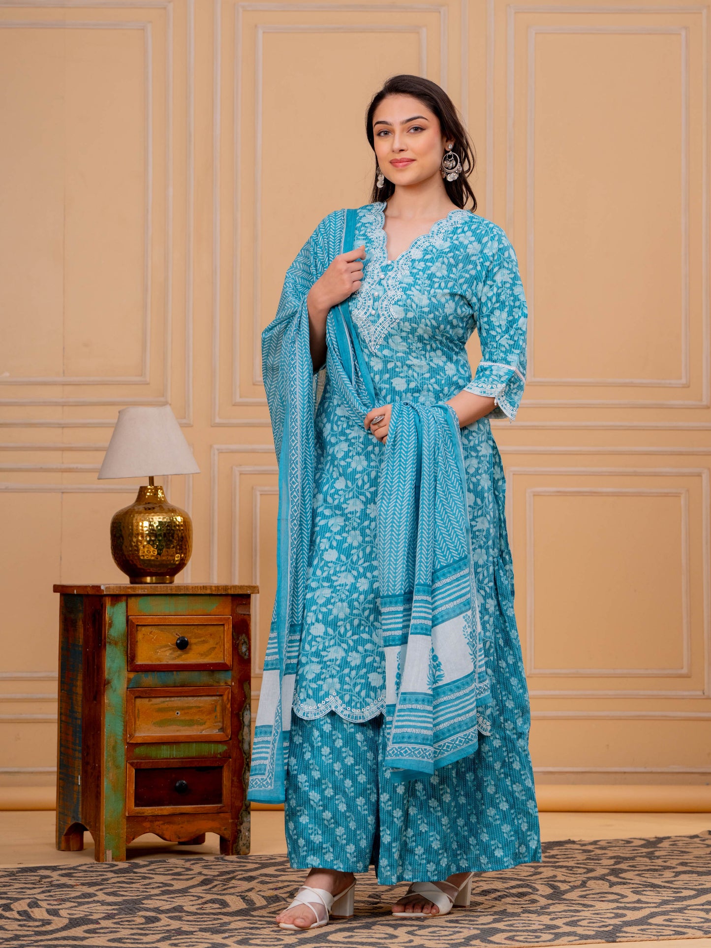 Embroidered Soft Cotton Floral Straight Turquoise Kurta