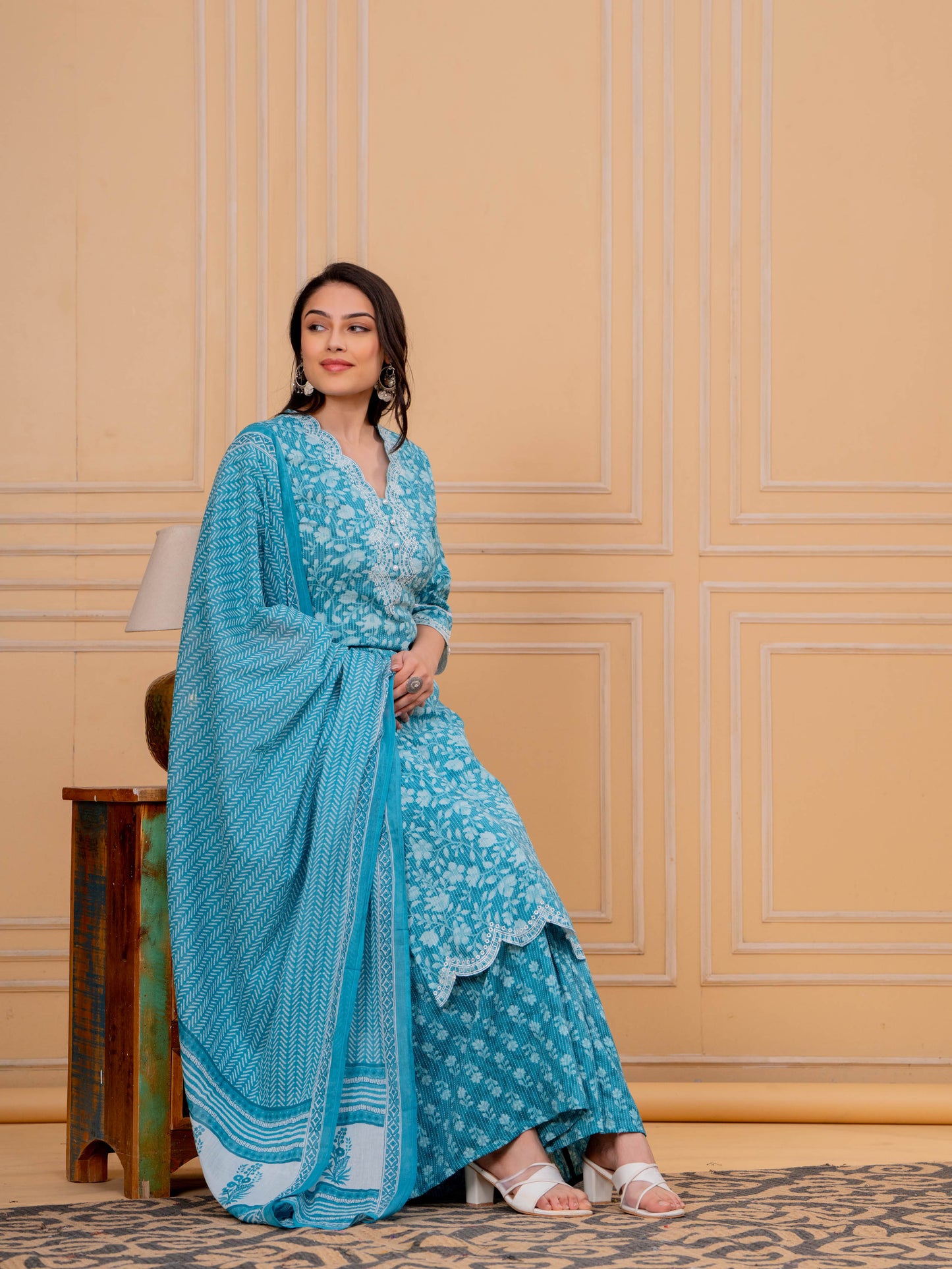 Embroidered Soft Cotton Floral Straight Turquoise Kurta