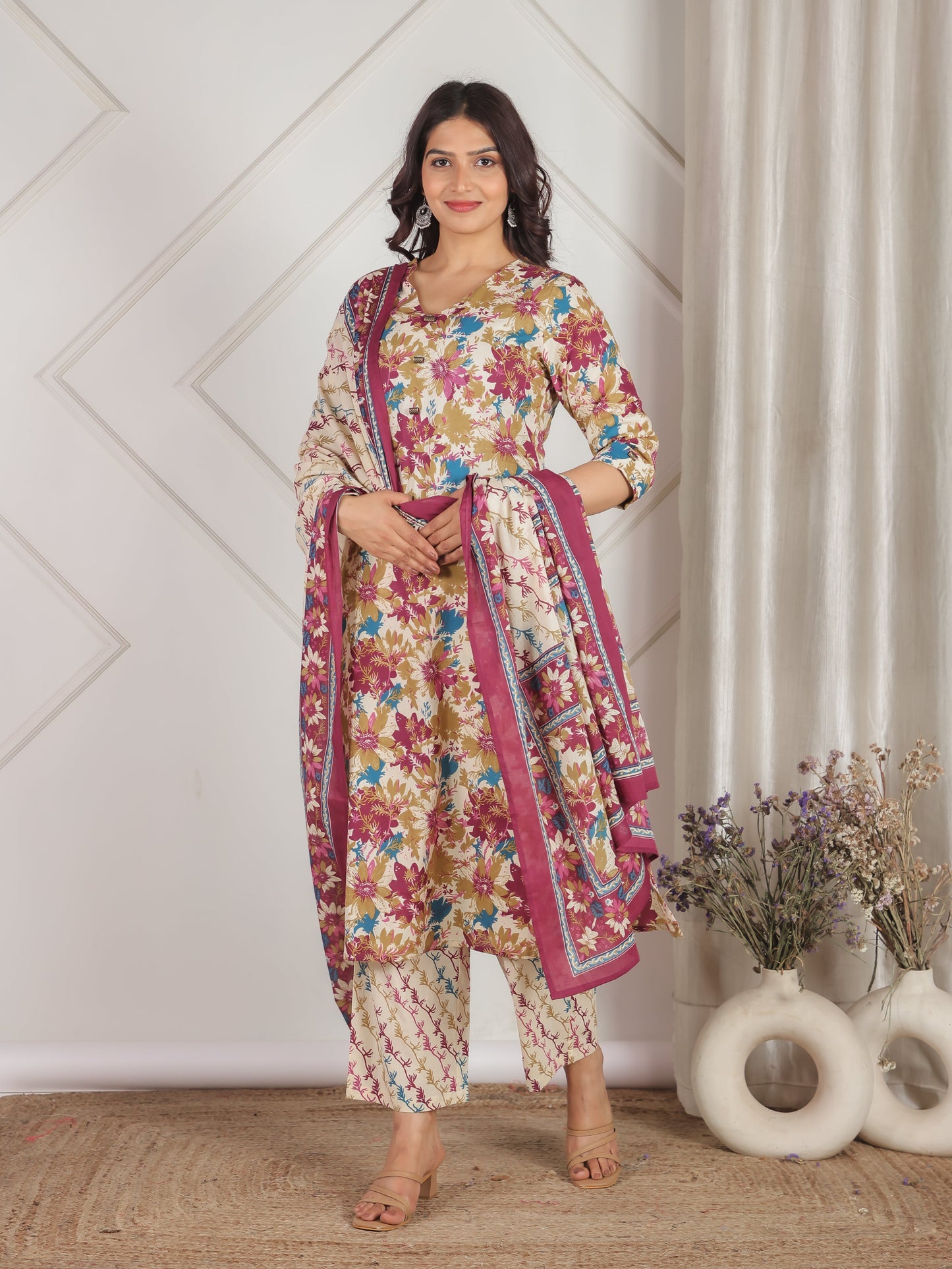 Soft Cotton Floral Straight Off White Kurta