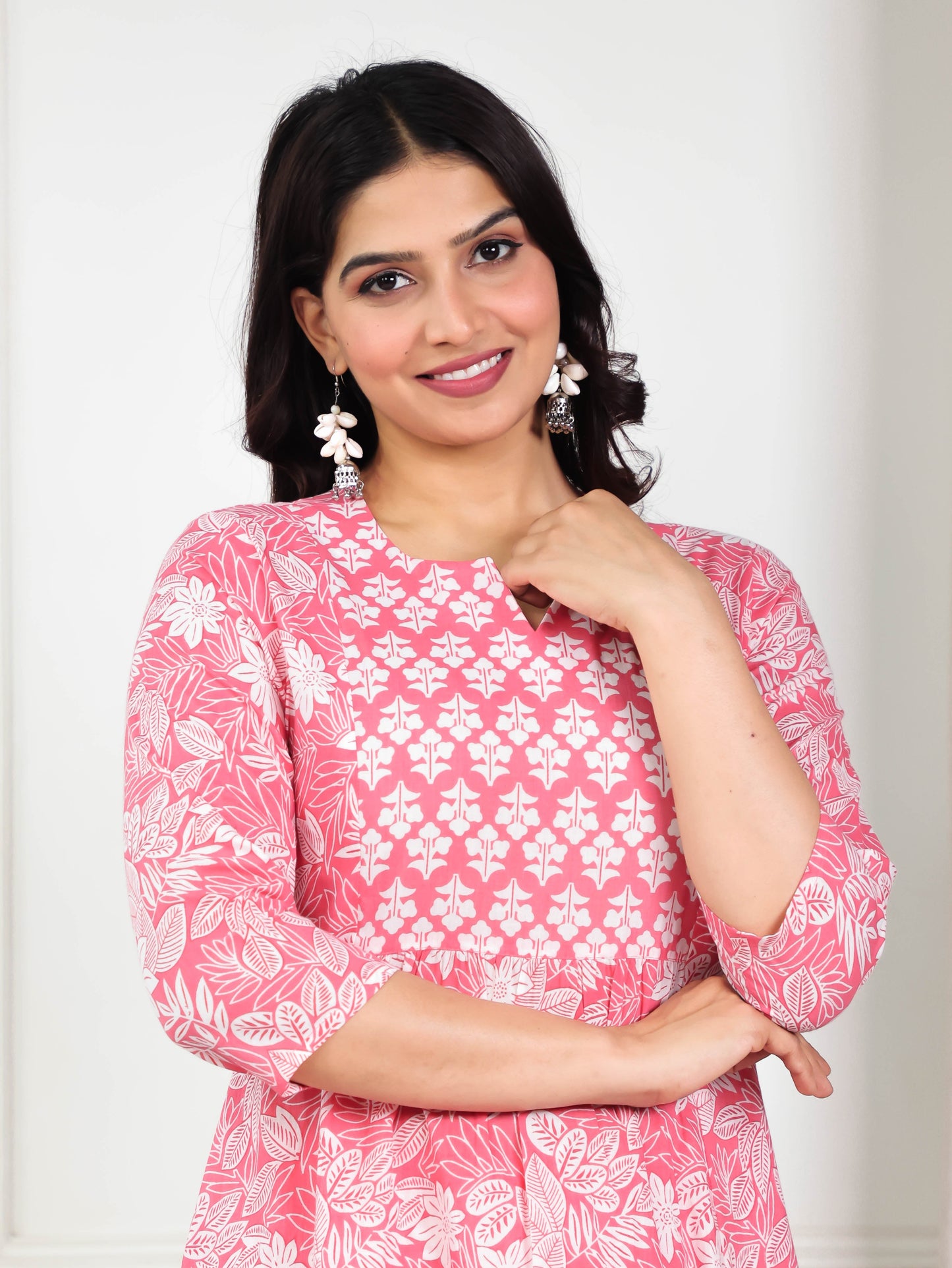 Soft Cotton Floral Panelled Pink Kurta
