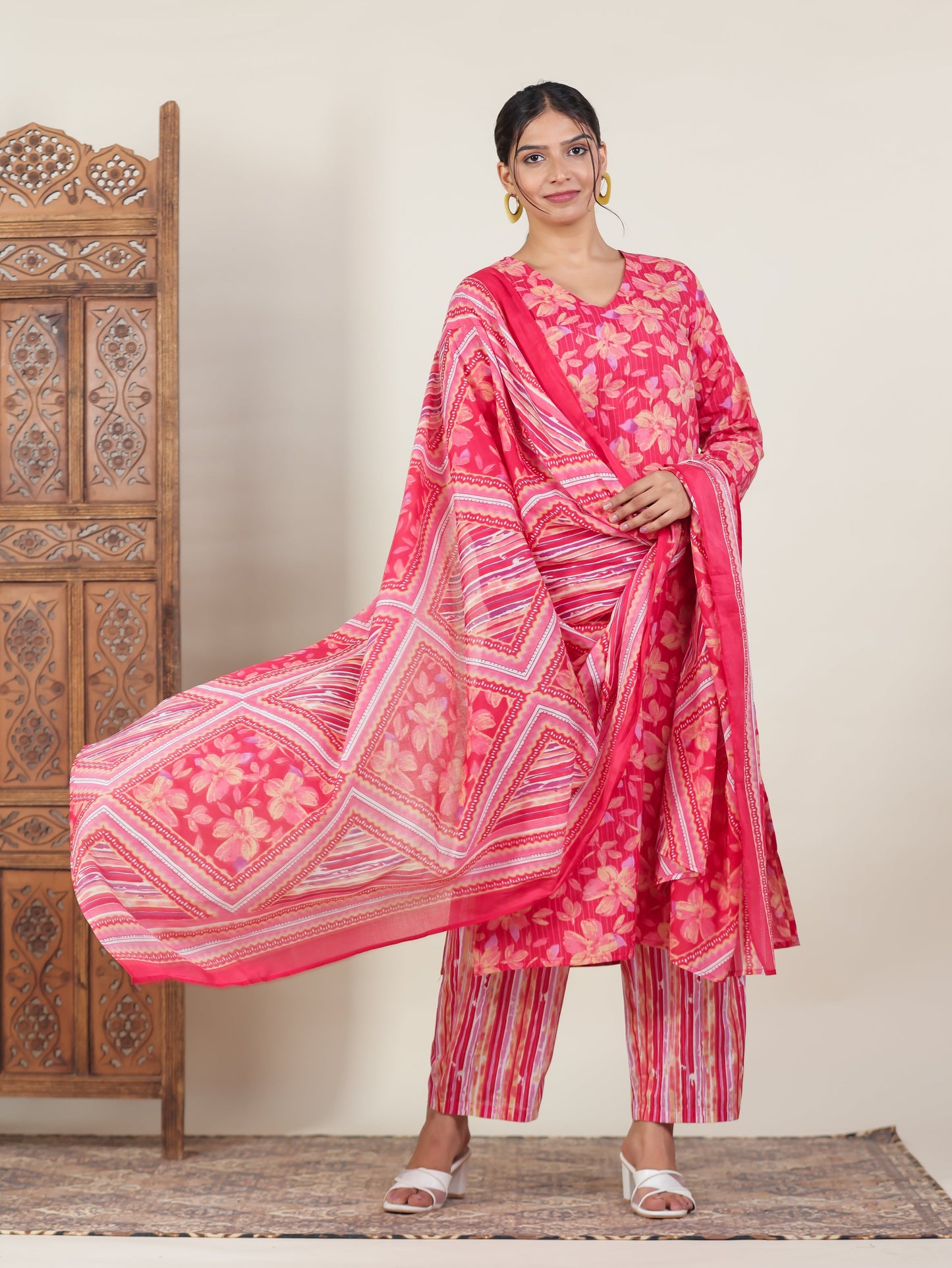 Cotton Voile Floral Pink Dupatta