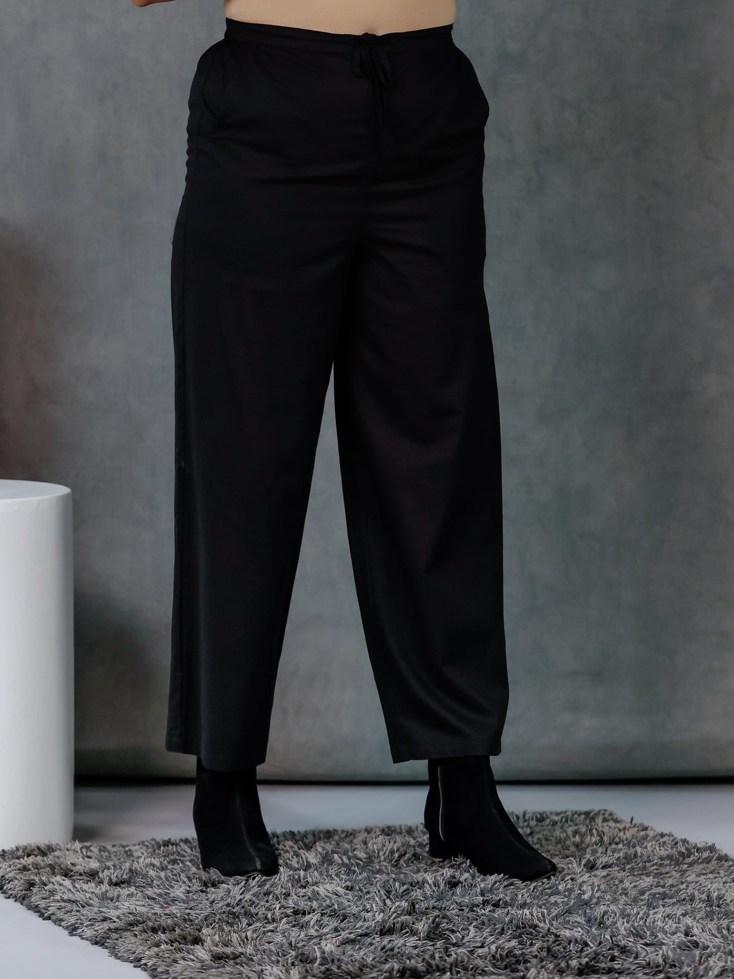 Soft Cotton Solid Straight Black Kurta