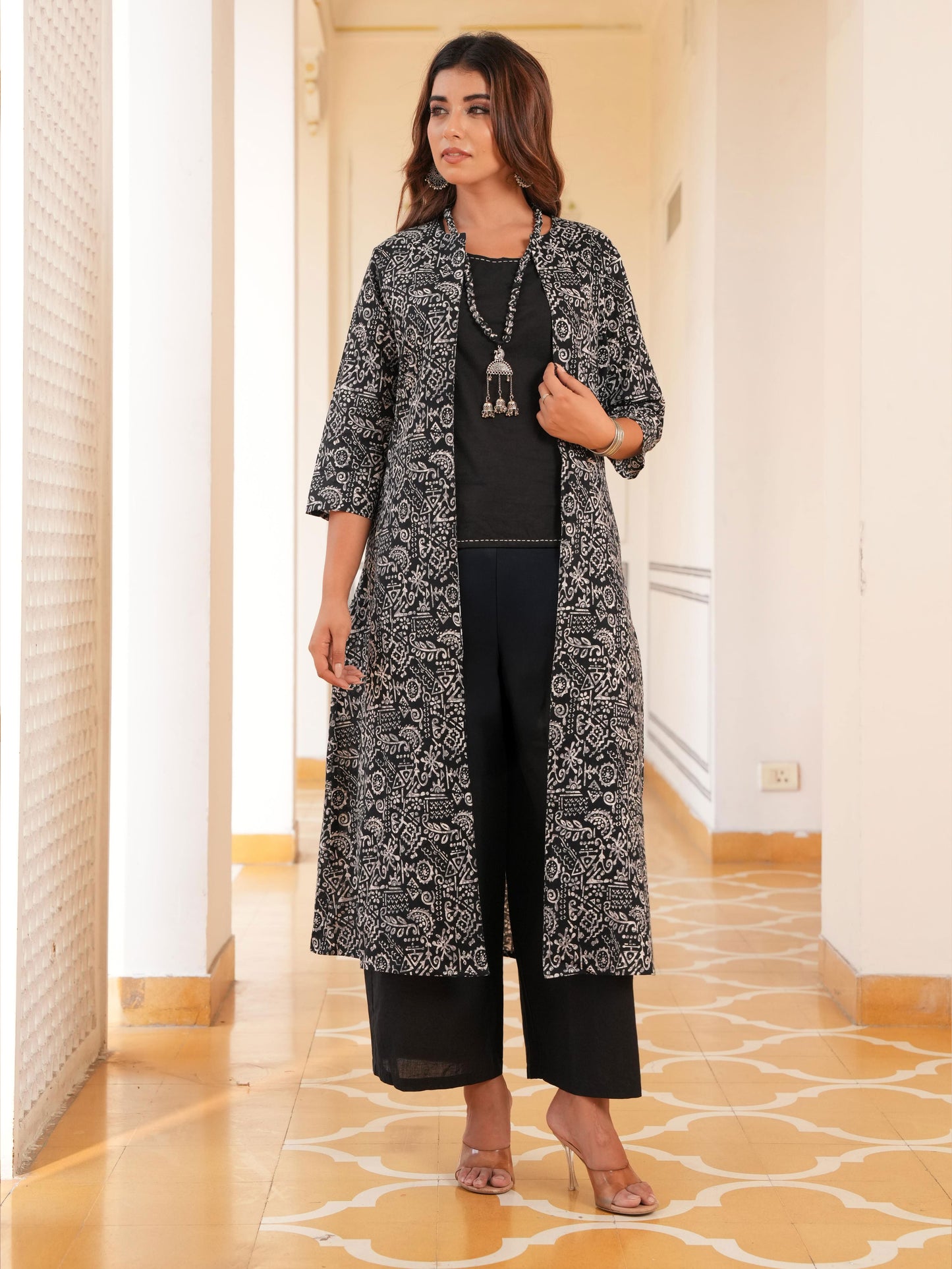 Soft Cotton Solid Straight Black Kurta