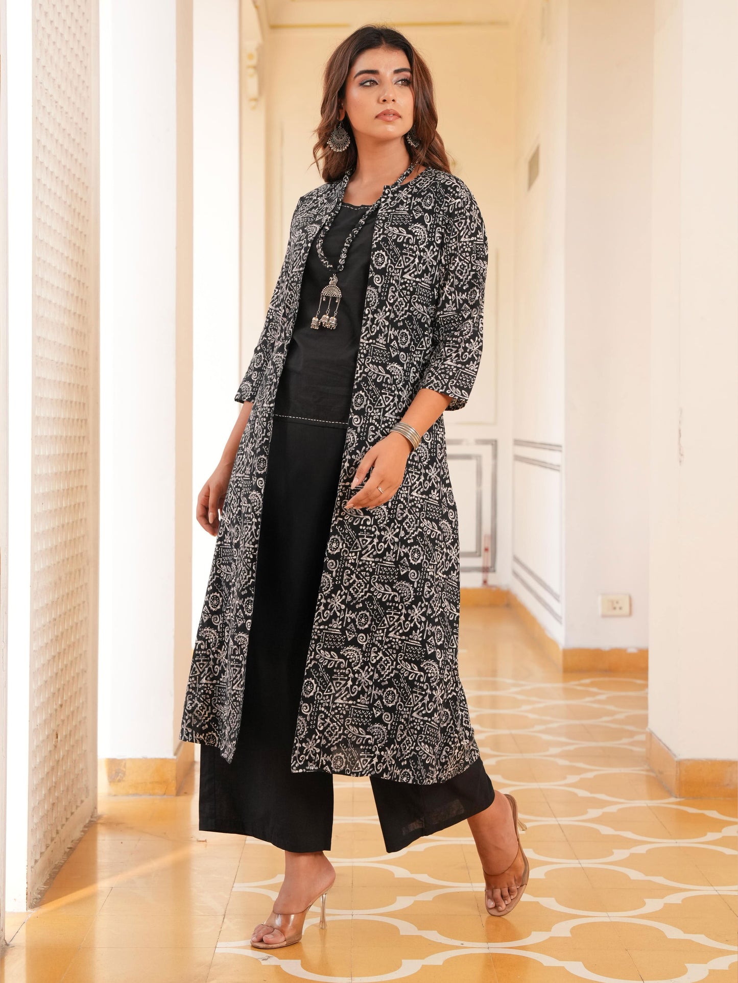 Soft Cotton Solid Straight Black Kurta
