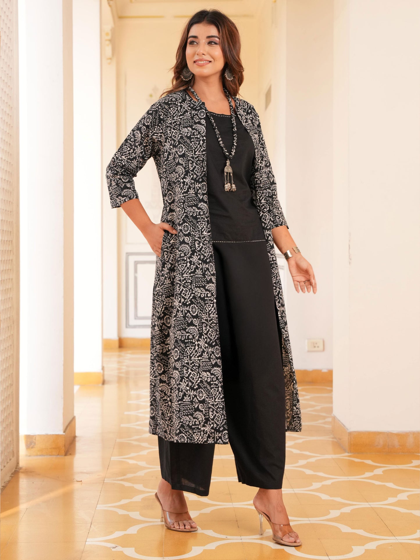 Soft Cotton Solid Straight Black Kurta