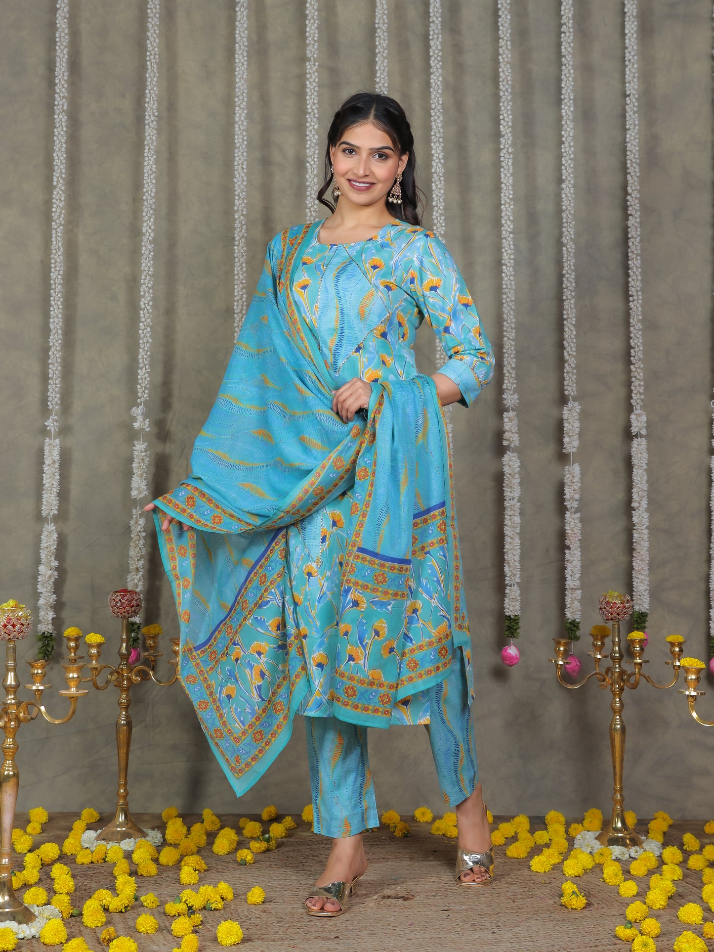 Soft Cotton Abstract Straight Blue Kurta