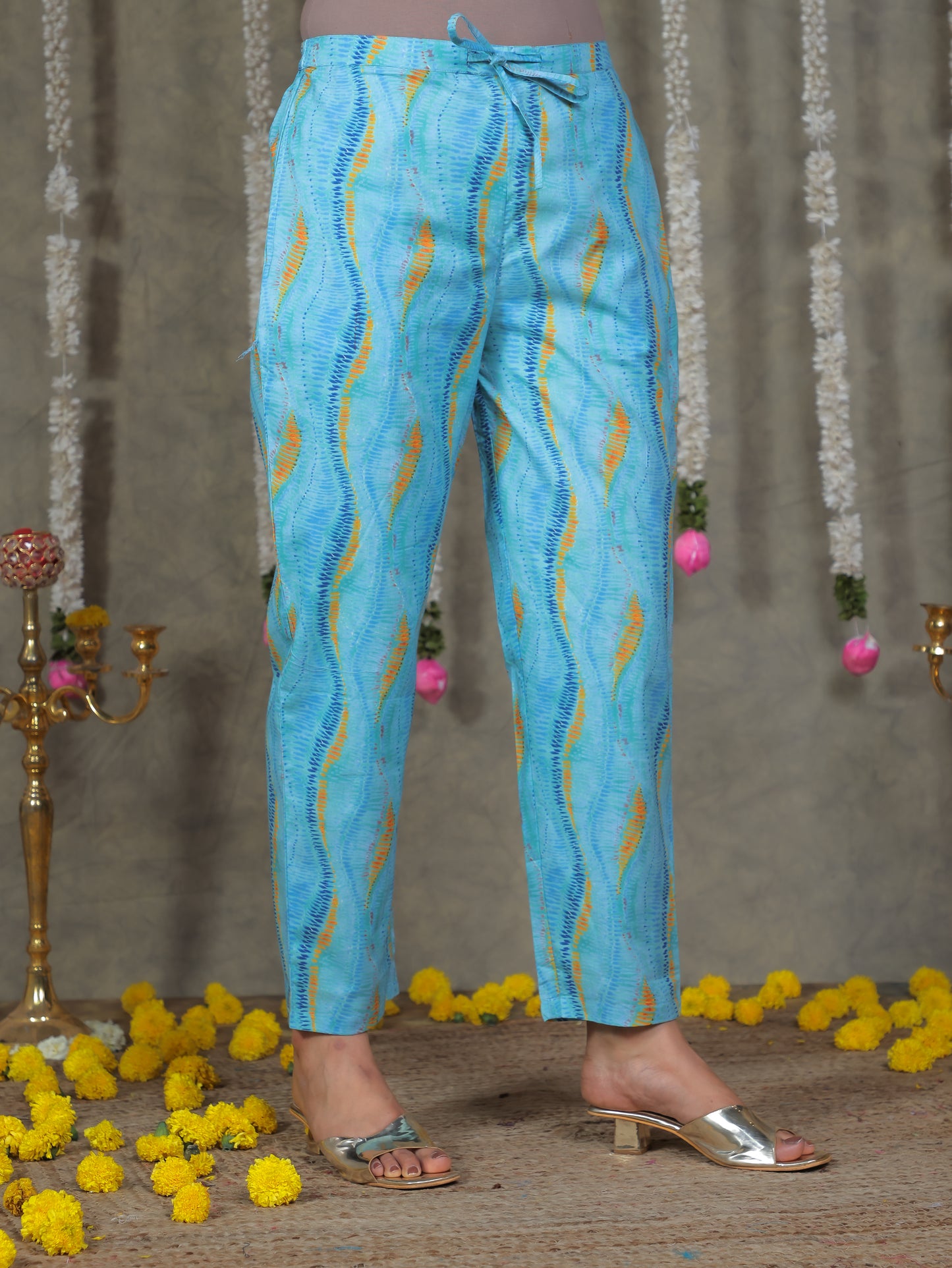 Soft Cotton Abstract Straight Blue Kurta