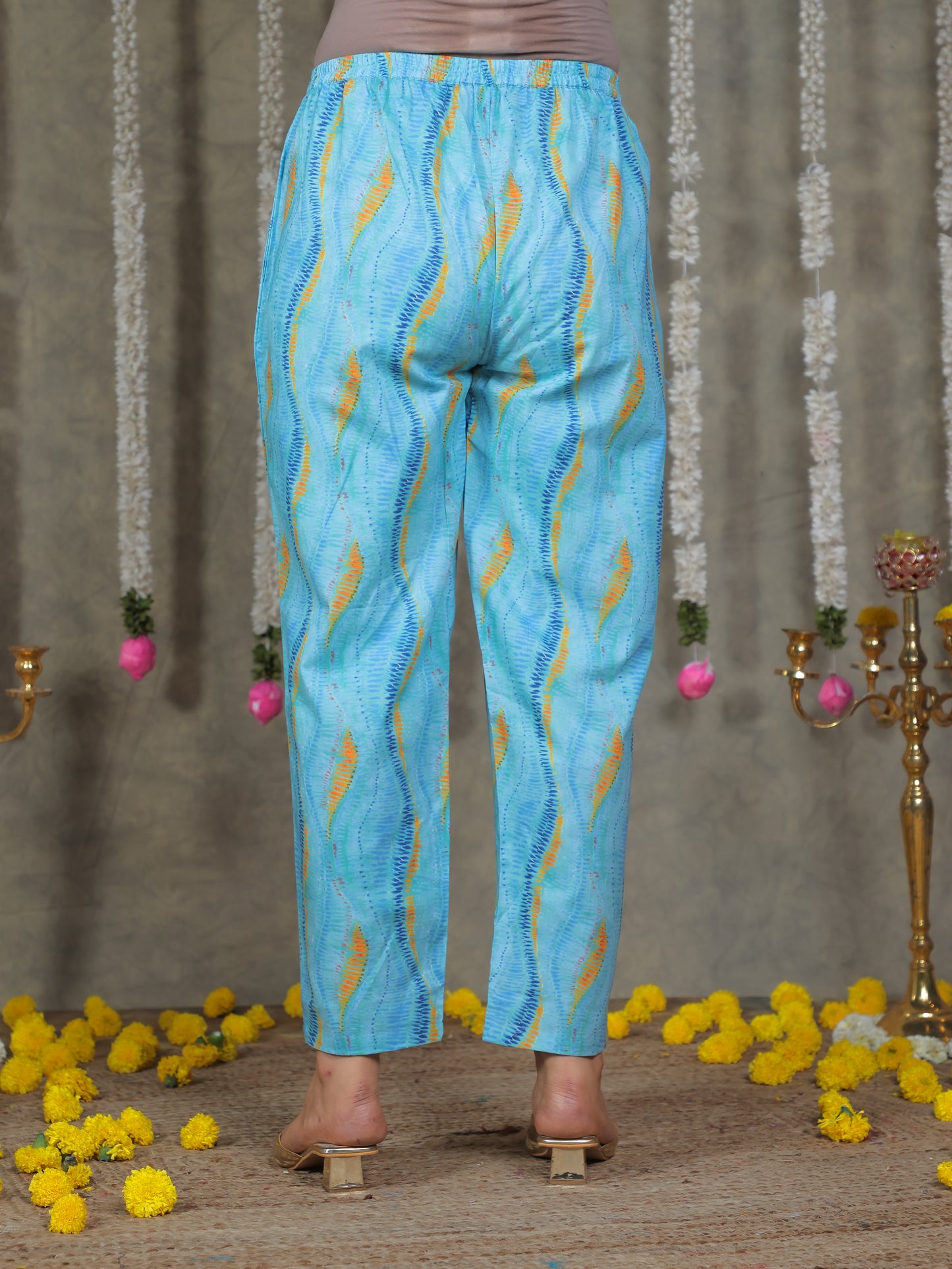 Soft Cotton Abstract Straight Blue Kurta