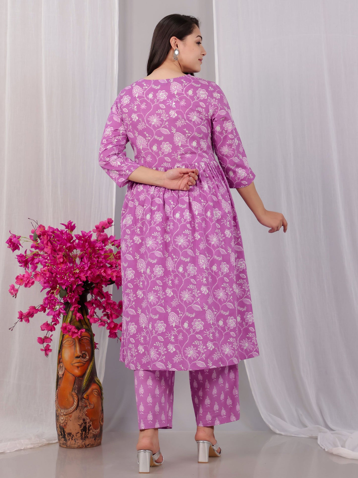 Embroidered Soft Cotton Floral Flared Pink Kurta