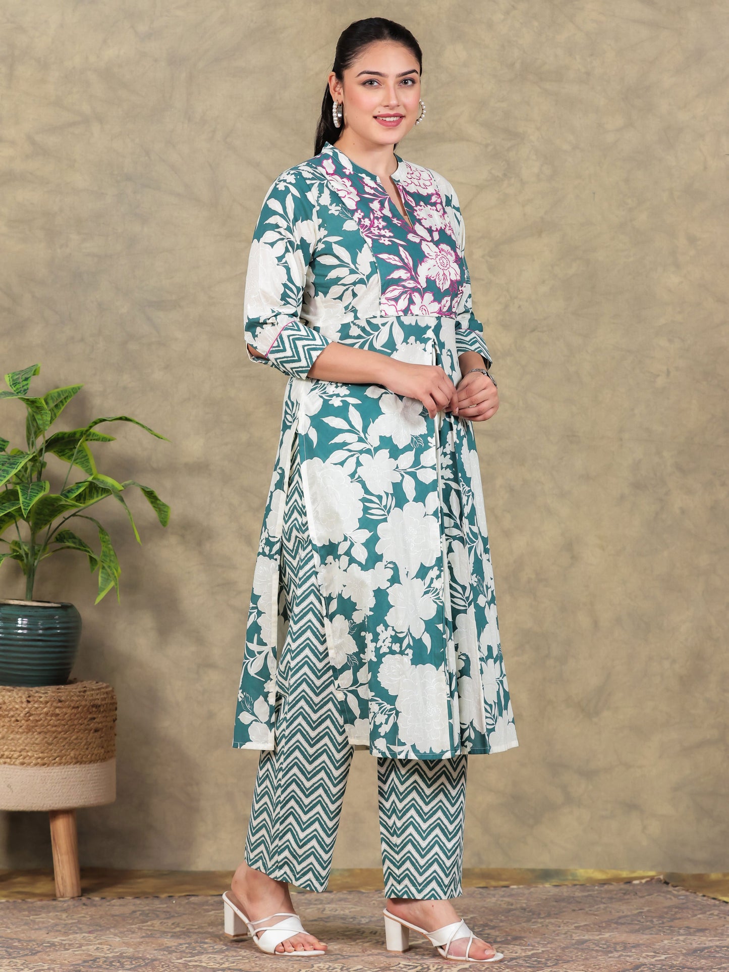 Embroidered Soft Cotton Floral A-line Green Kurta