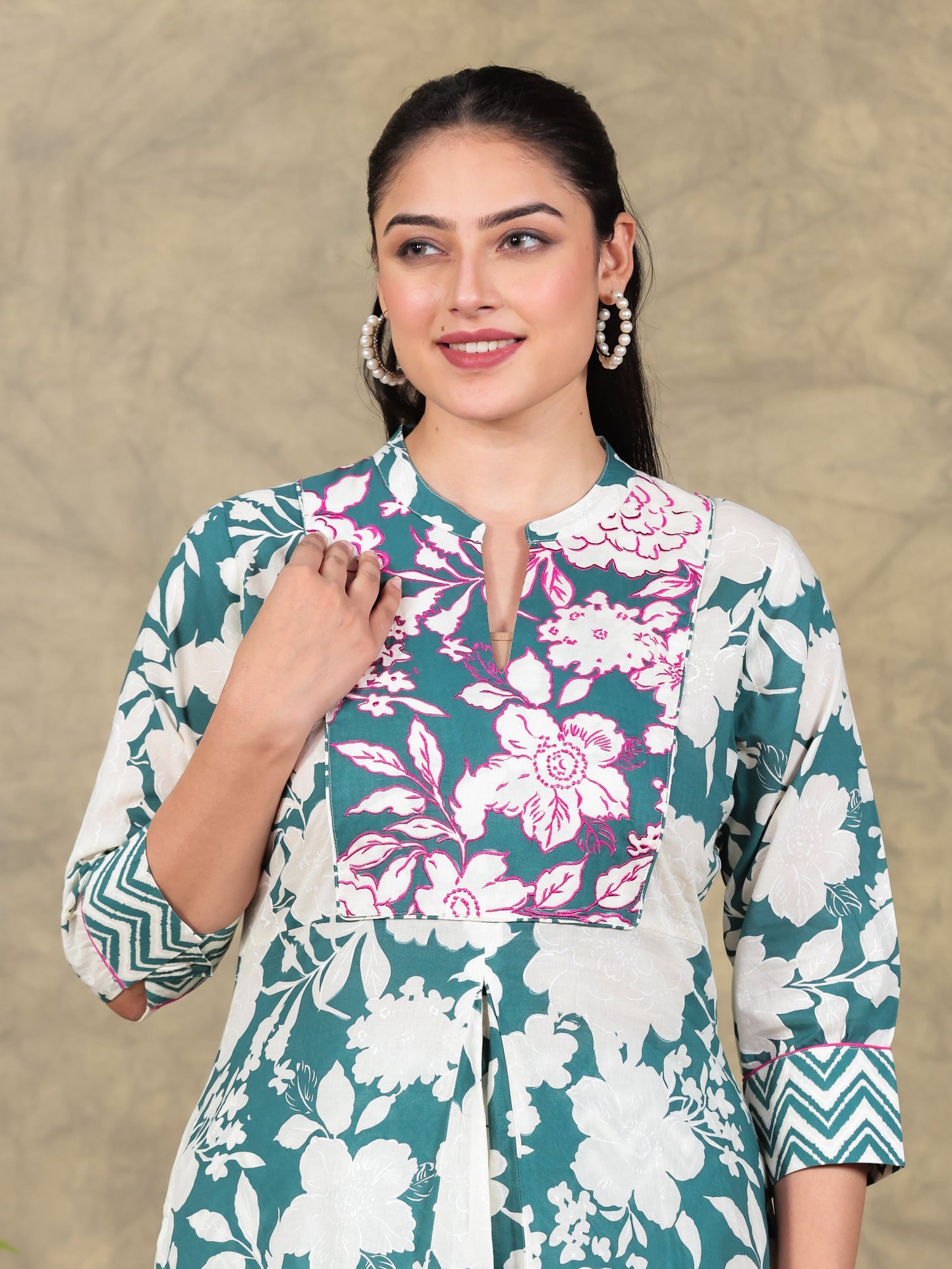 Embroidered Soft Cotton Floral A-line Green Kurta