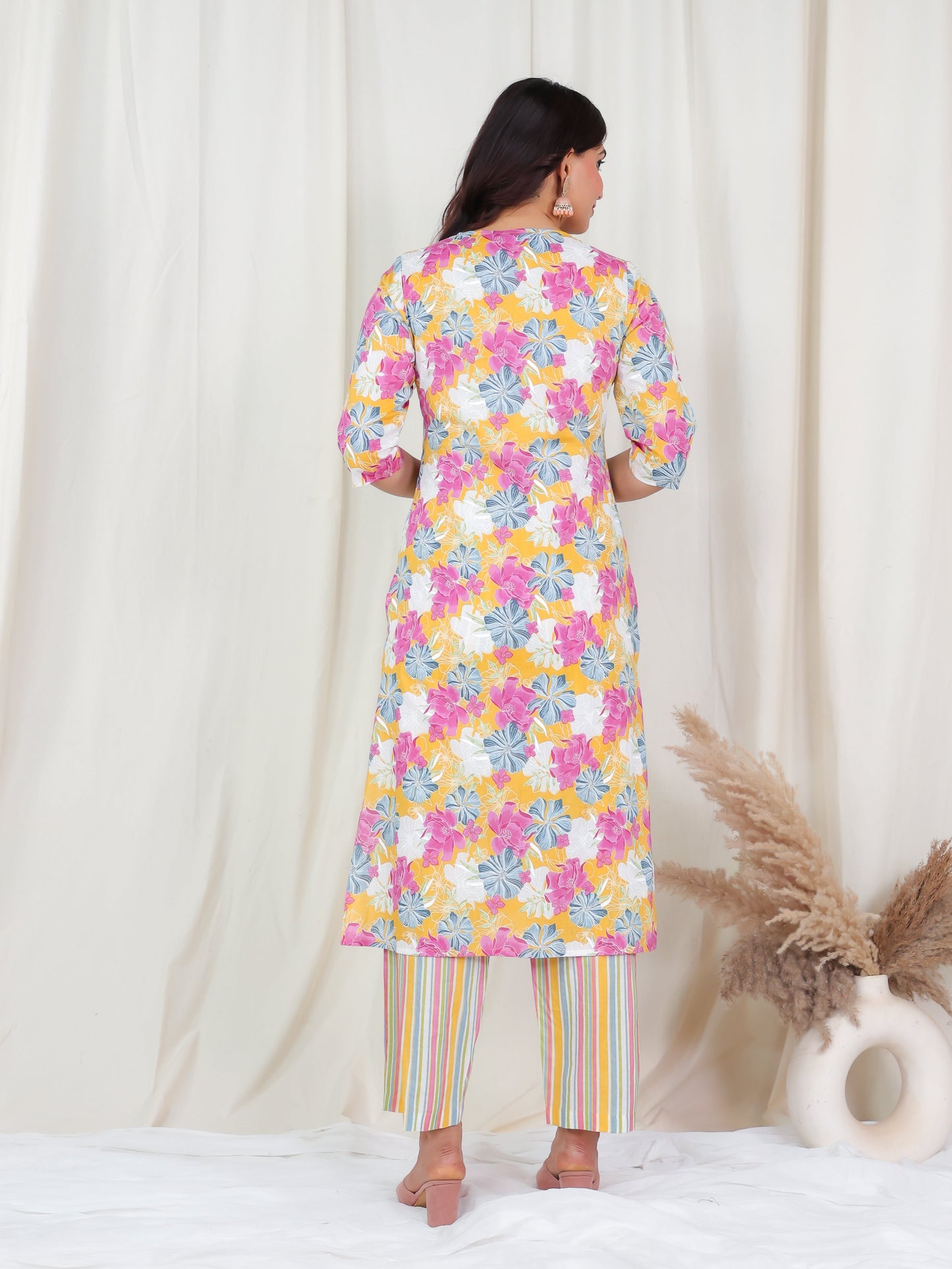 Soft Cotton Floral Straight Multicolor Kurta