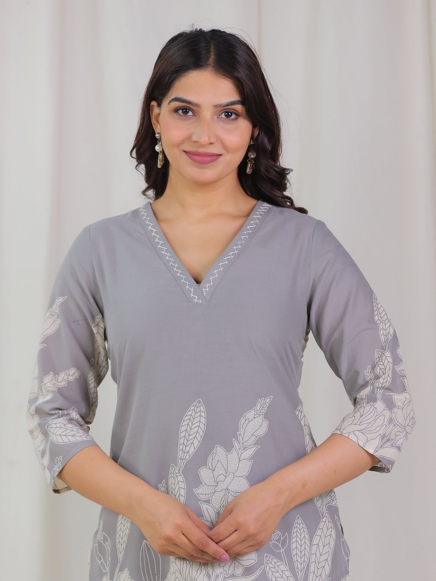 Soft Cotton Placement Print Straight Grey Kurta