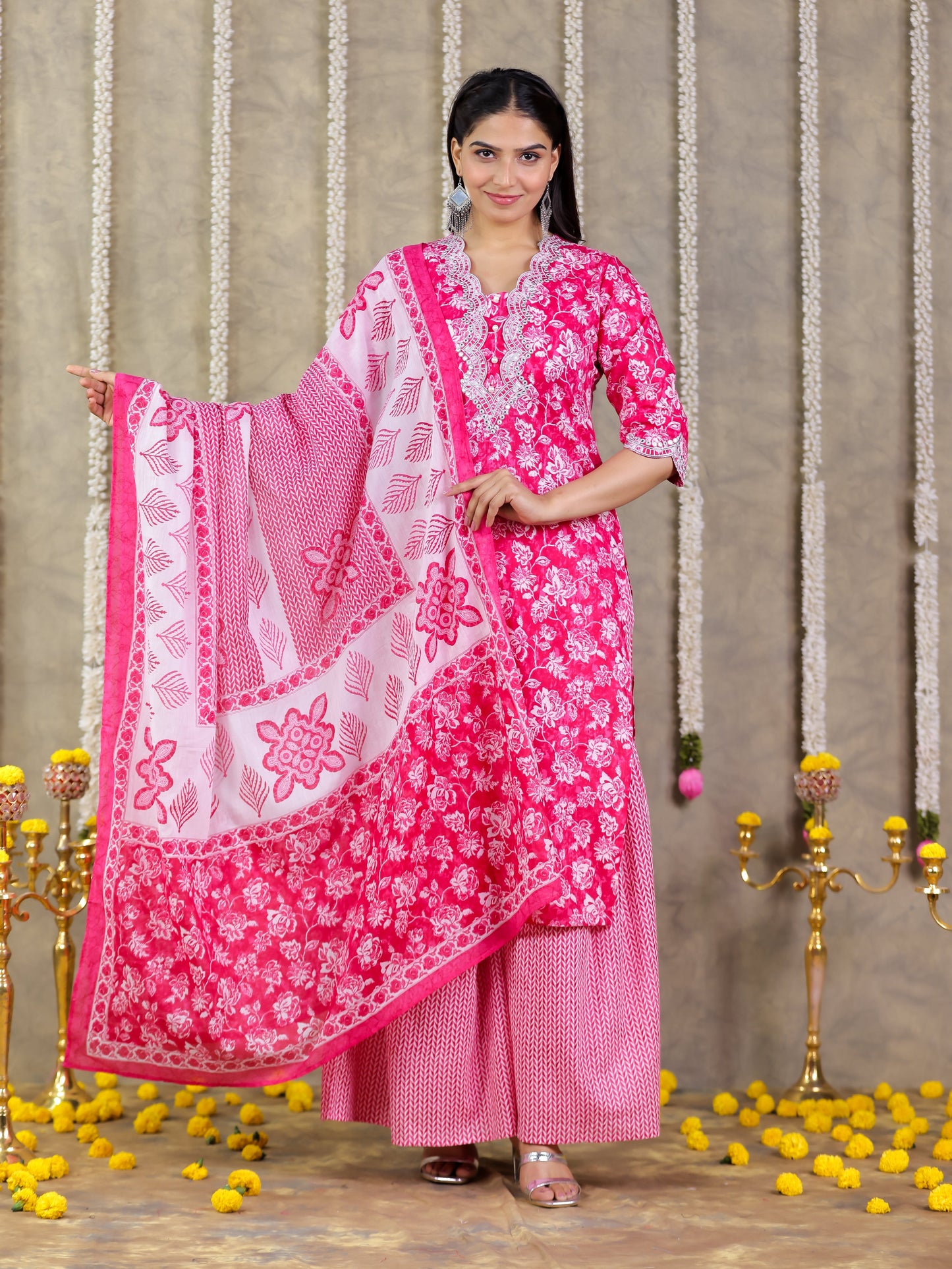 Cotton Voile Geometric Pink Dupatta