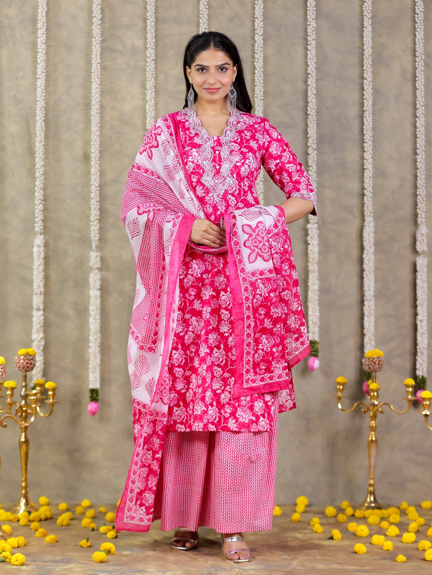 Cotton Voile Geometric Pink Dupatta