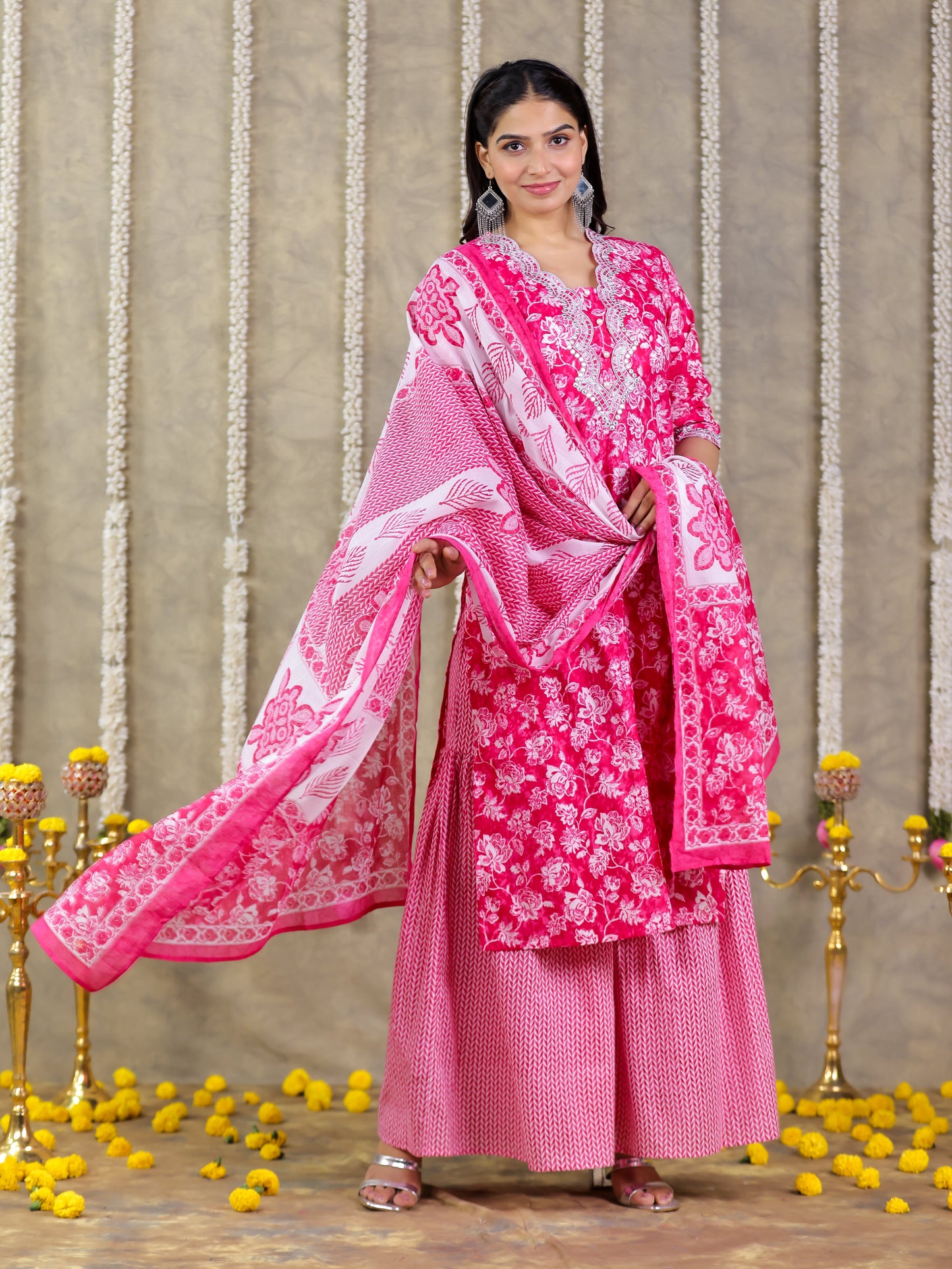 Cotton Voile Geometric Pink Dupatta
