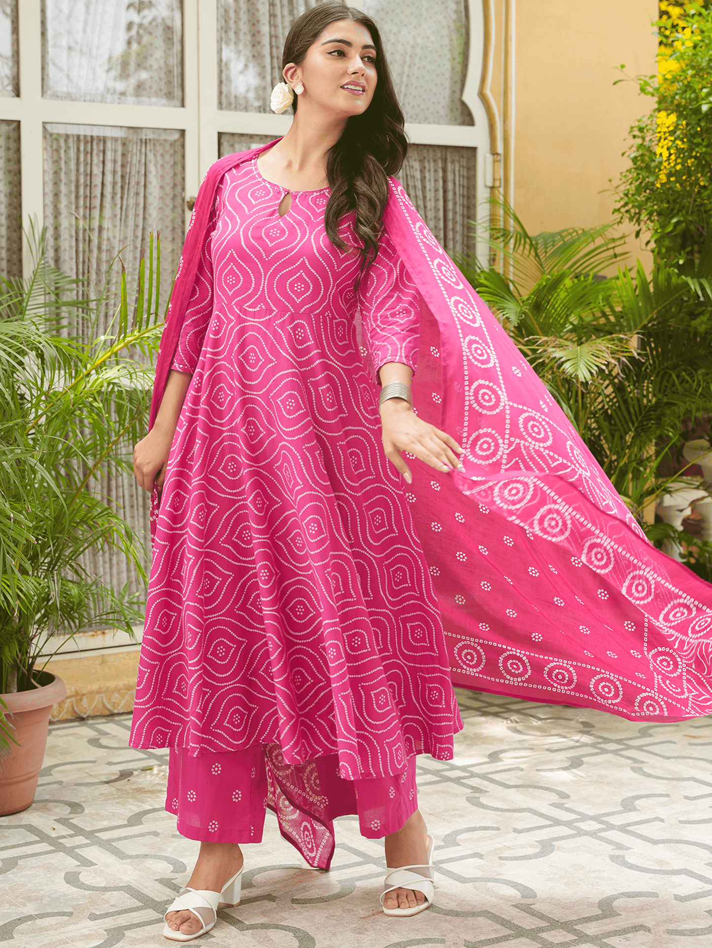 Cotton Voile Bandhani Pink Dupatta