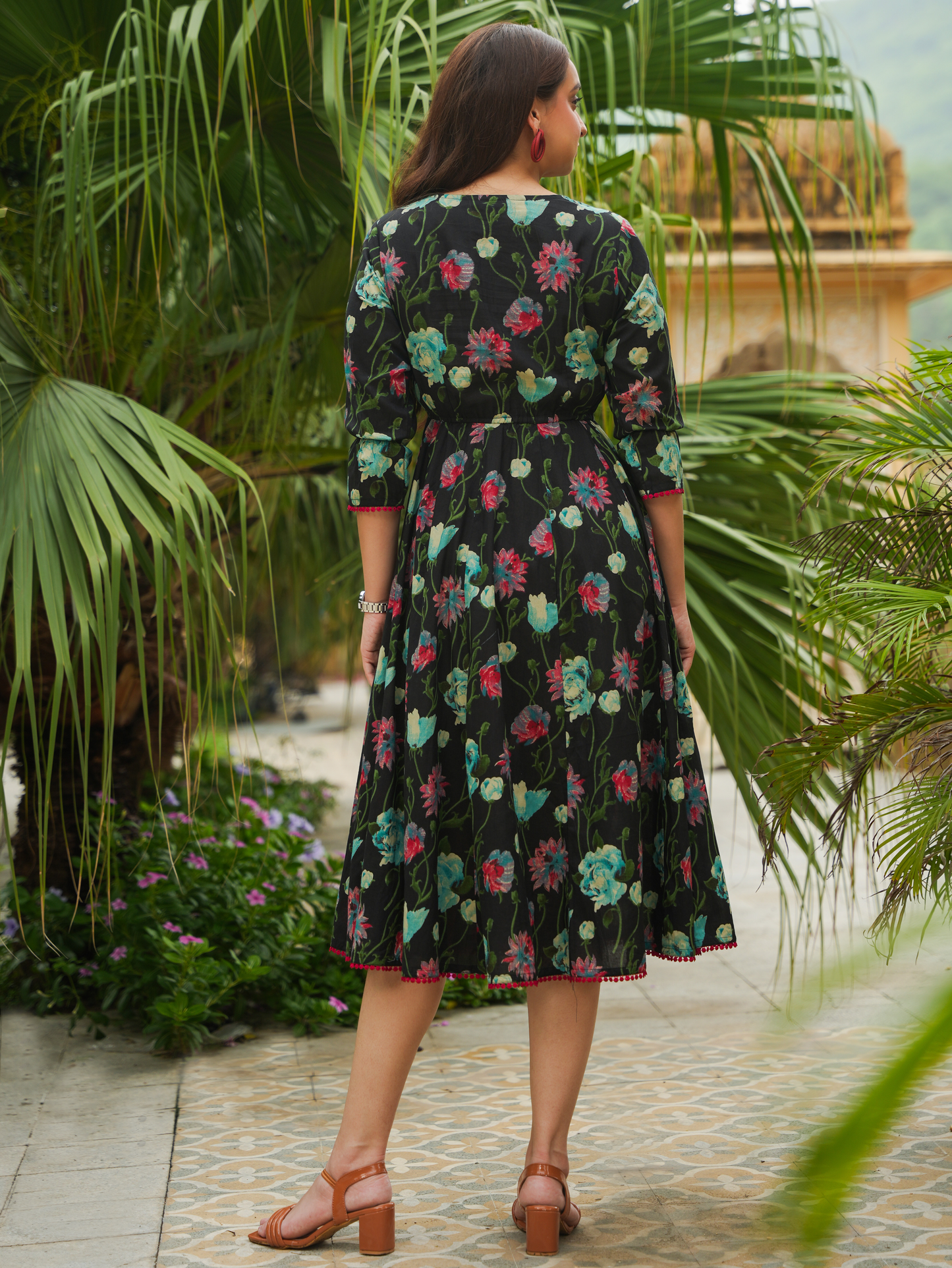 Soft Cotton Floral Flared Black Dress