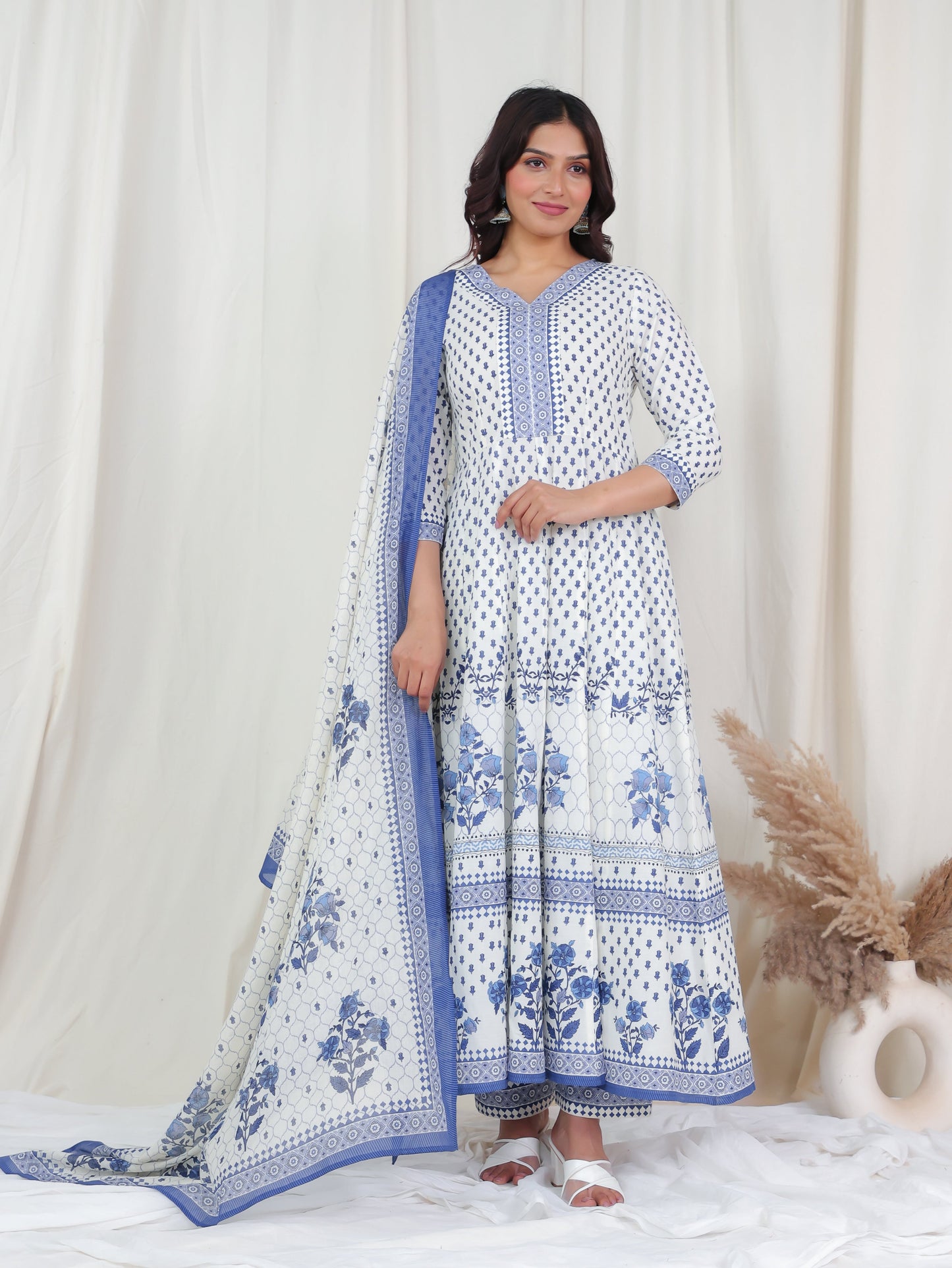 Cotton Voile Butti Off White Dupatta