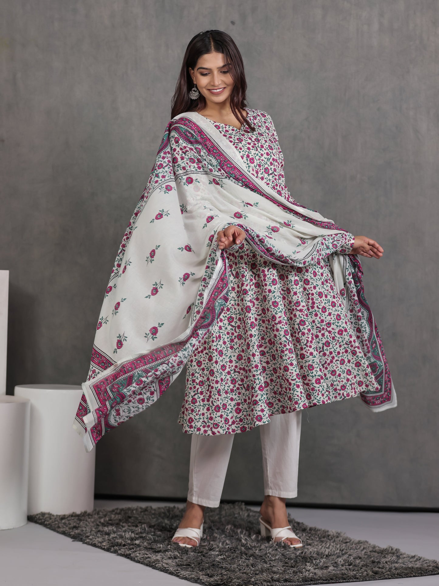 Cotton Voile Floral Off White Dupatta