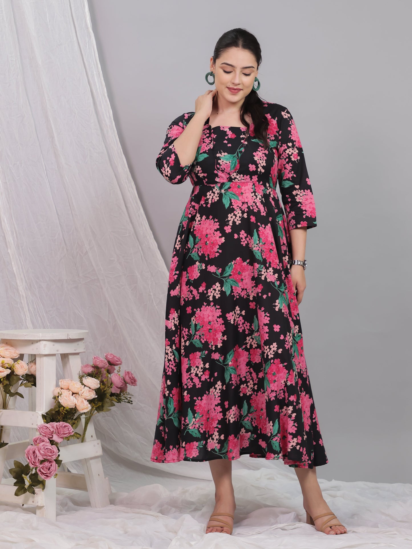 Soft Cotton Floral Flared Black Dress