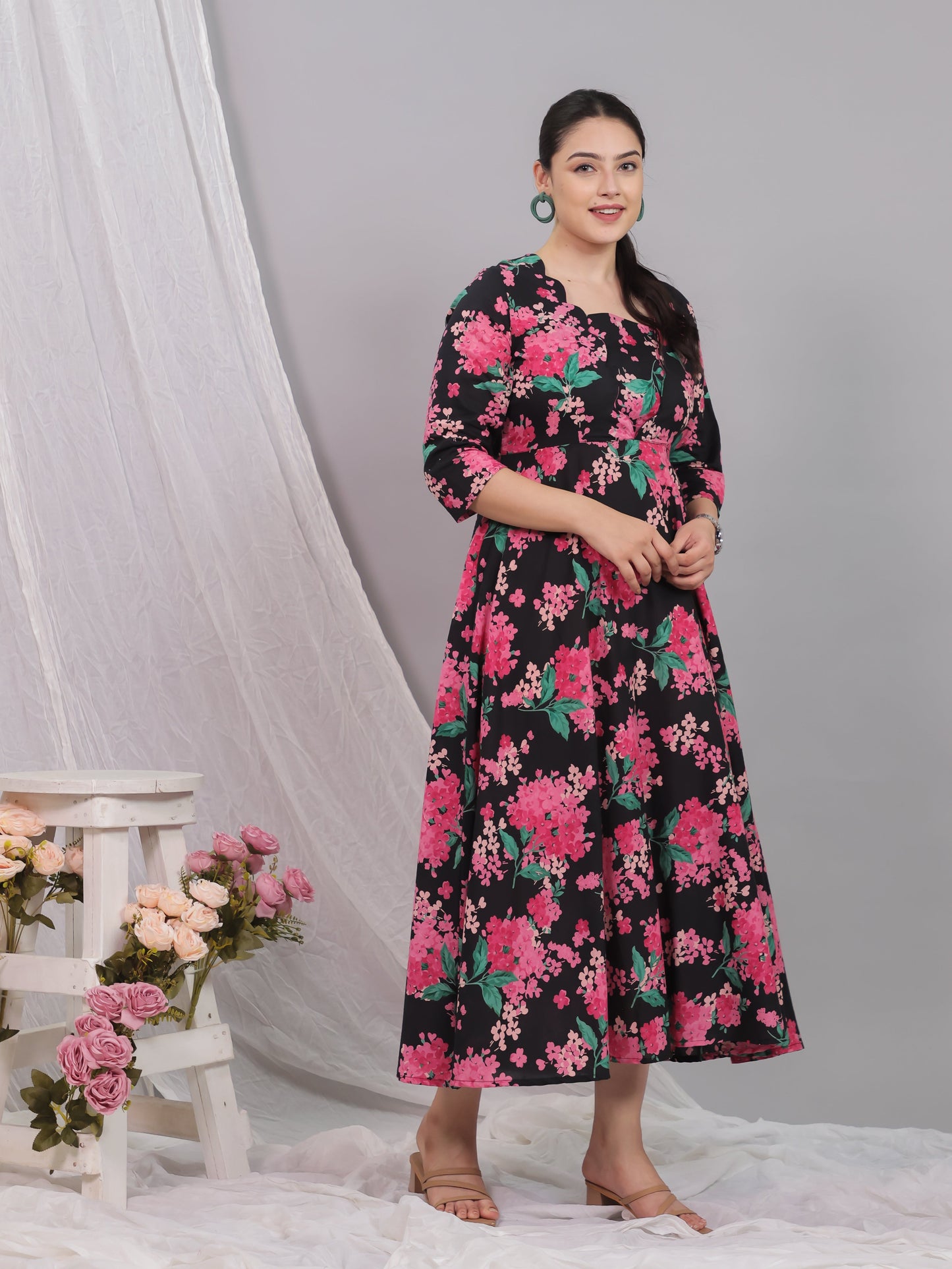 Soft Cotton Floral Flared Black Dress