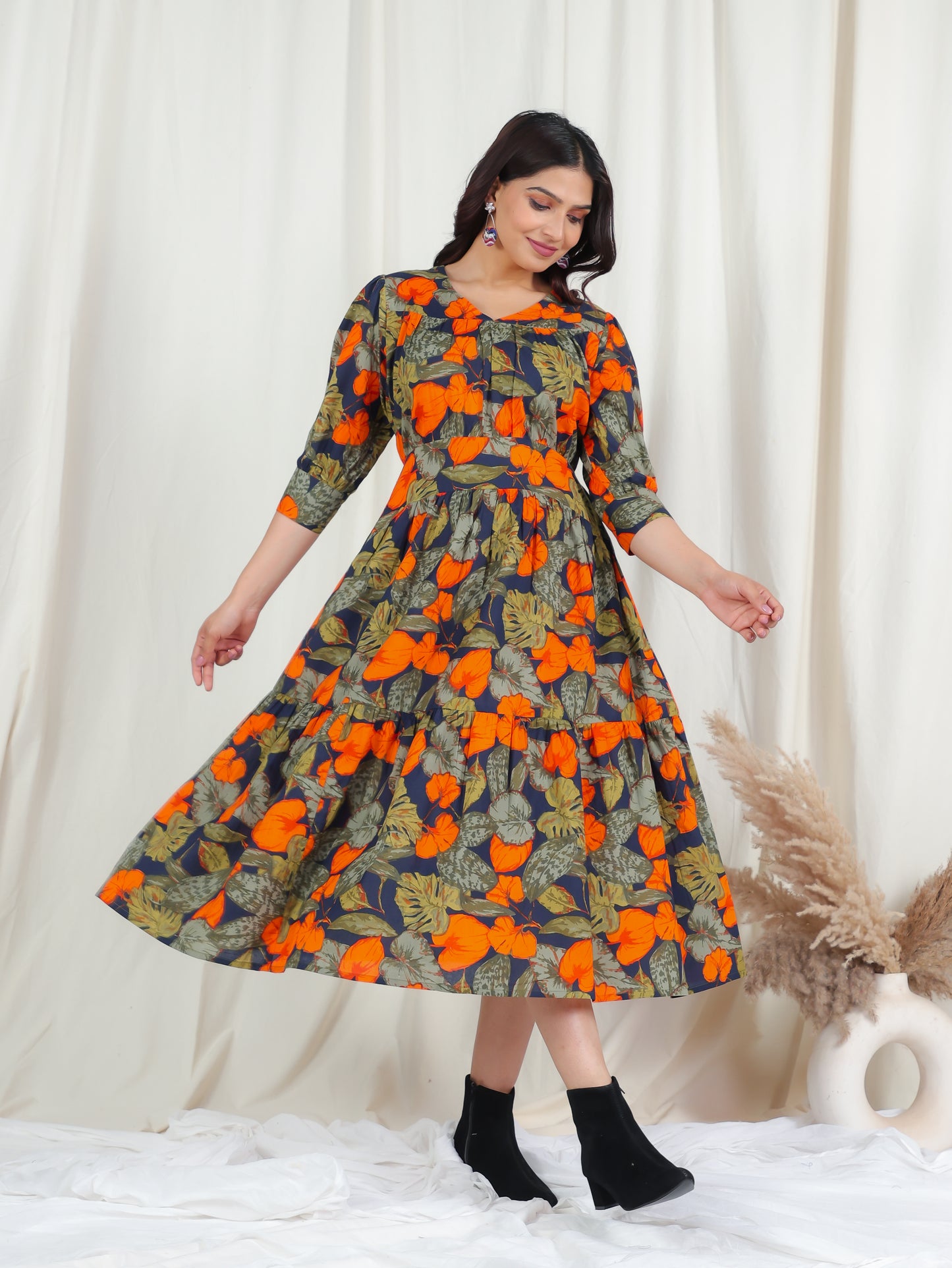 Soft Cotton Foliage Gathered Green Dress