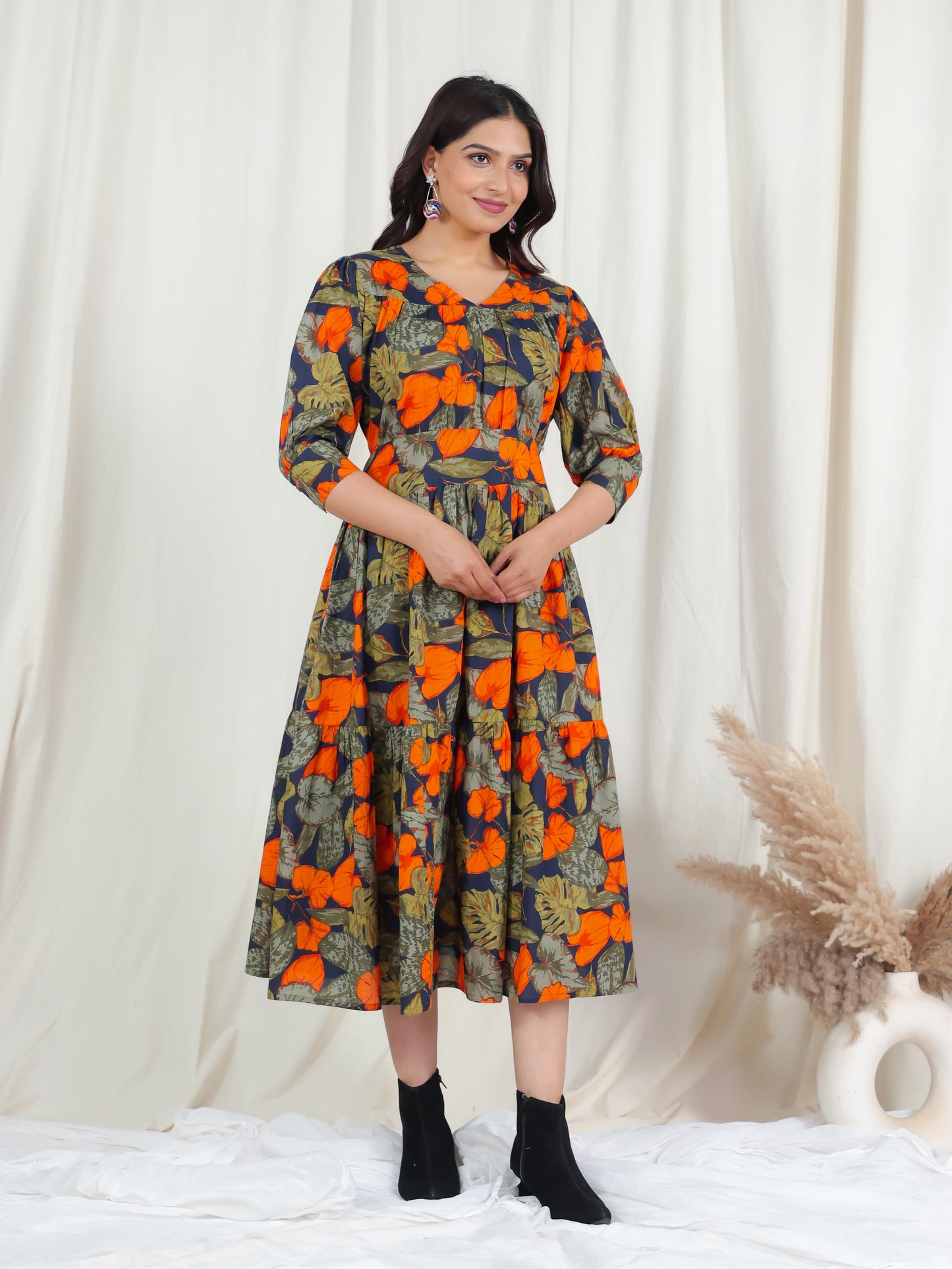 Soft Cotton Foliage Gathered Green Dress