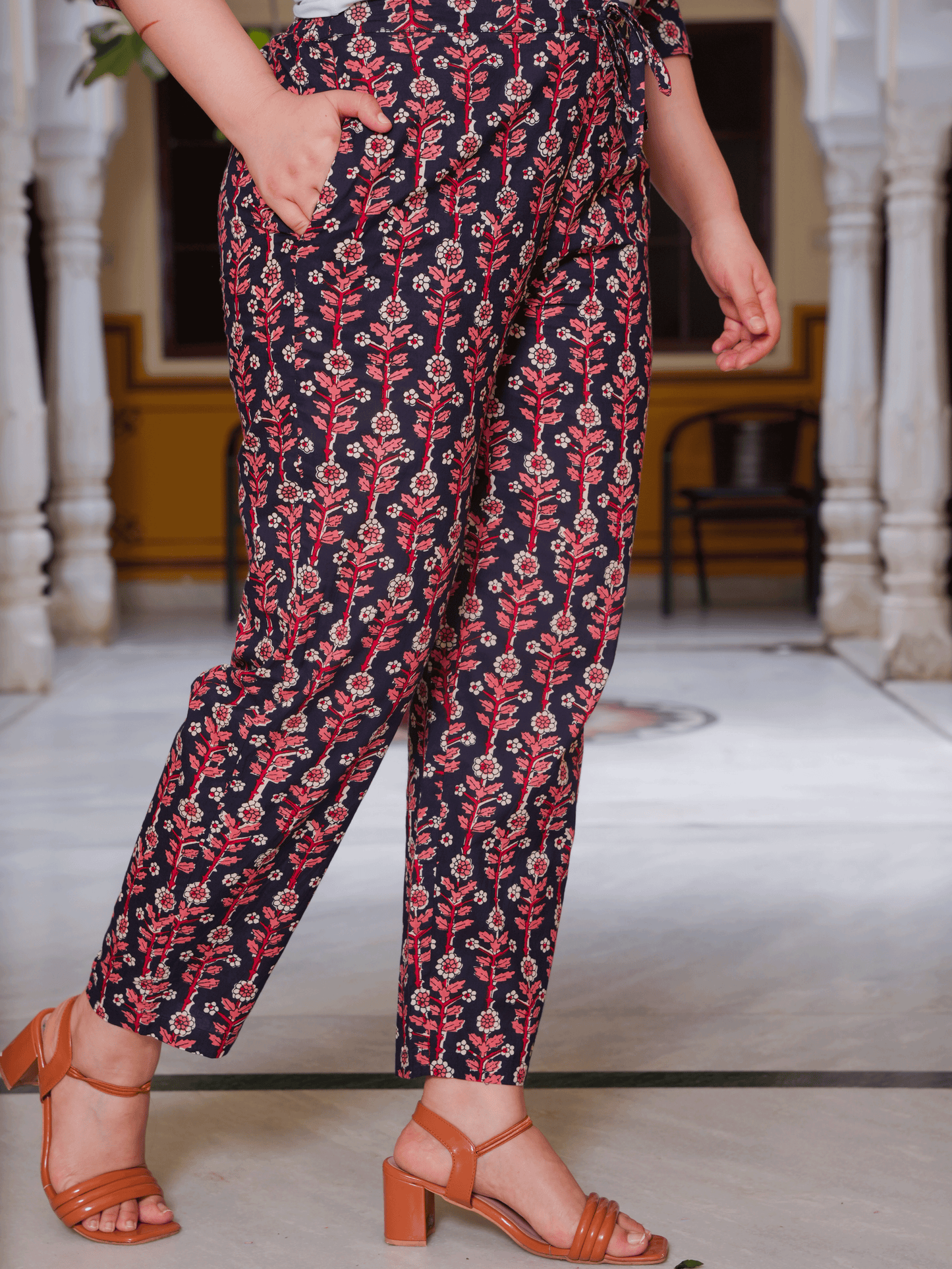 Soft Cotton Floral Straight Blue Kurta