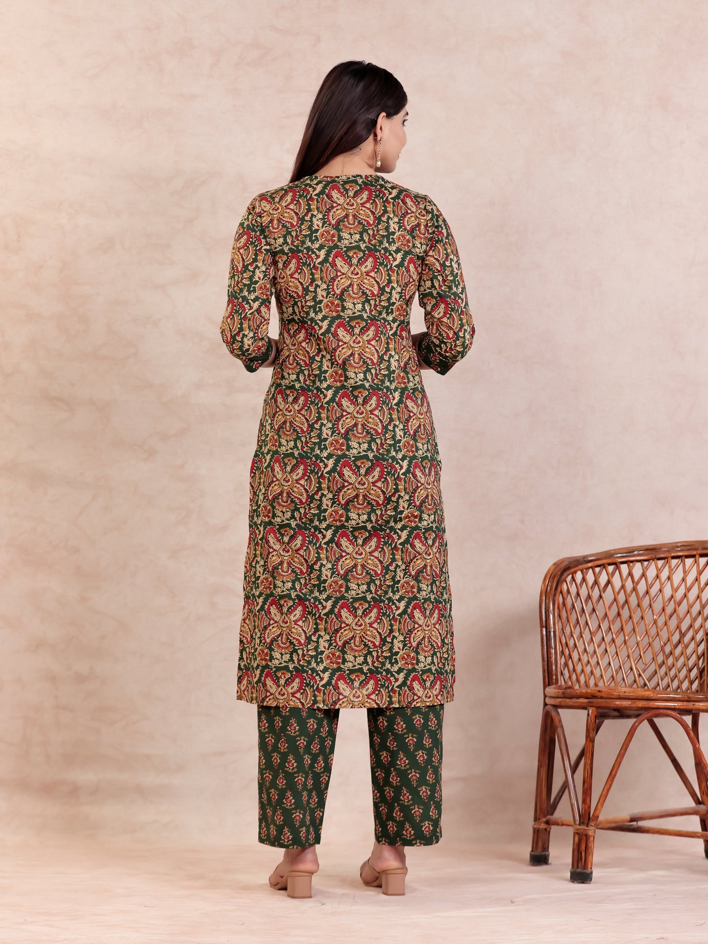 Soft Cotton Floral Straight Green Kurta