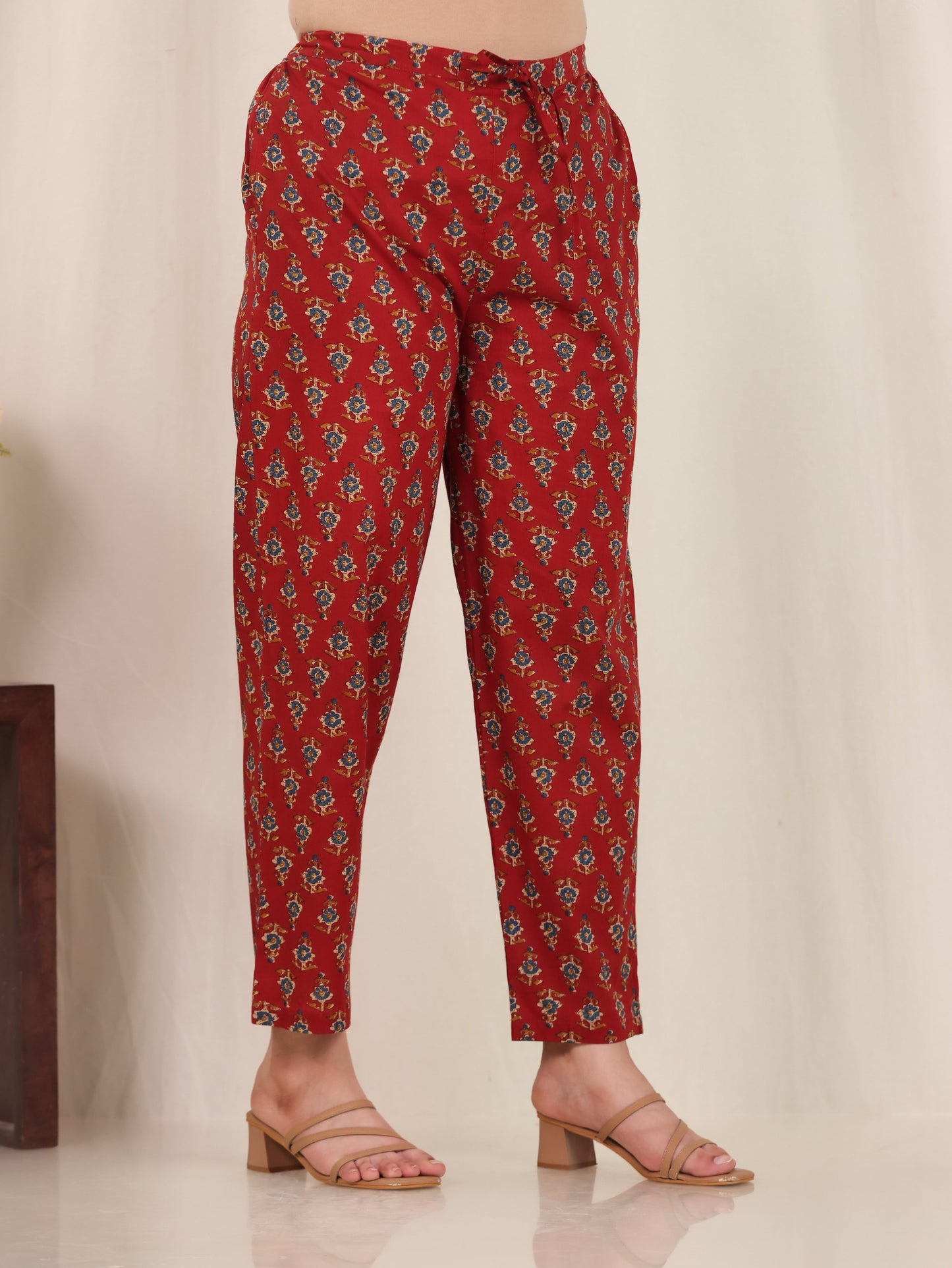Soft Cotton Butti Red Tapered Tapered Trousers