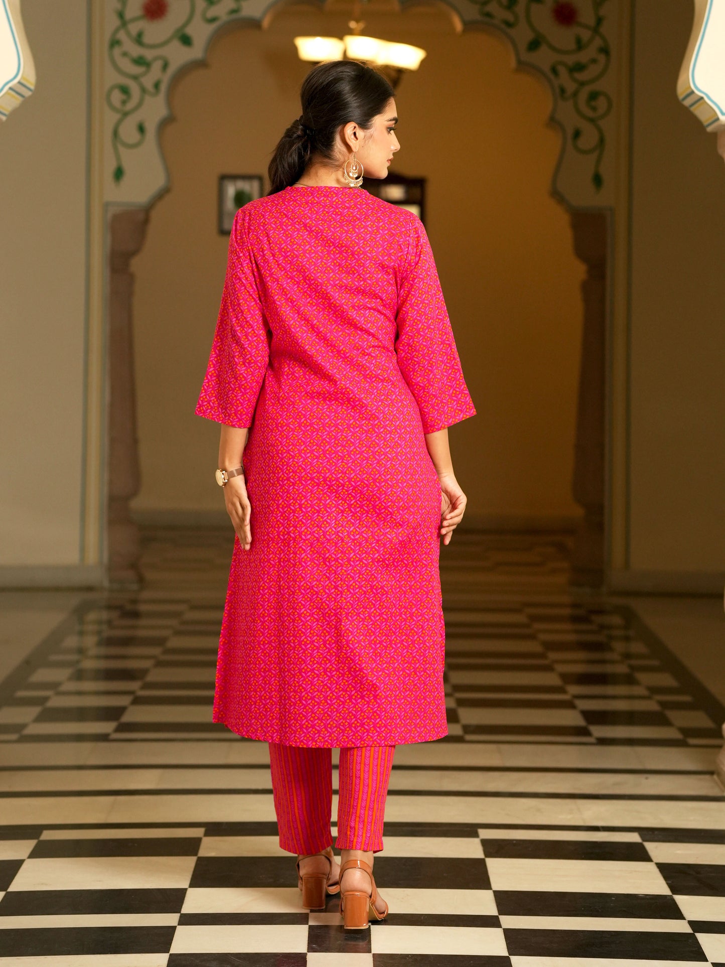 Soft Cotton Geometric A-line Pink Kurta