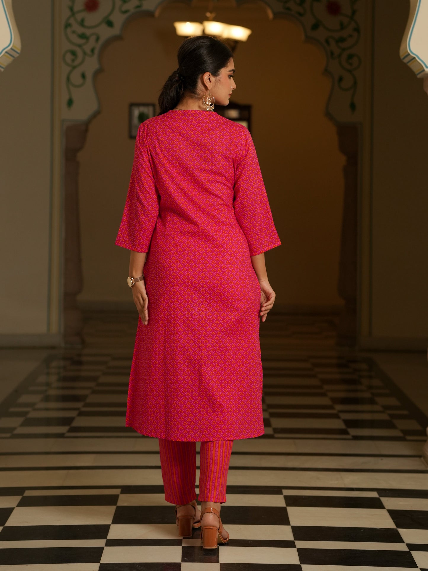 Soft Cotton Geometric A-line Pink Kurta