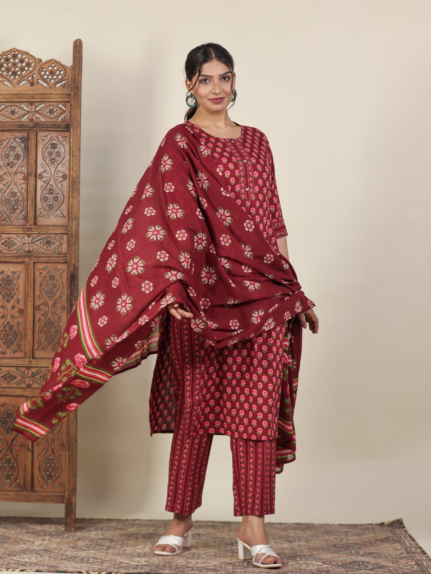Soft Cotton Floral Straight Maroon Kurta