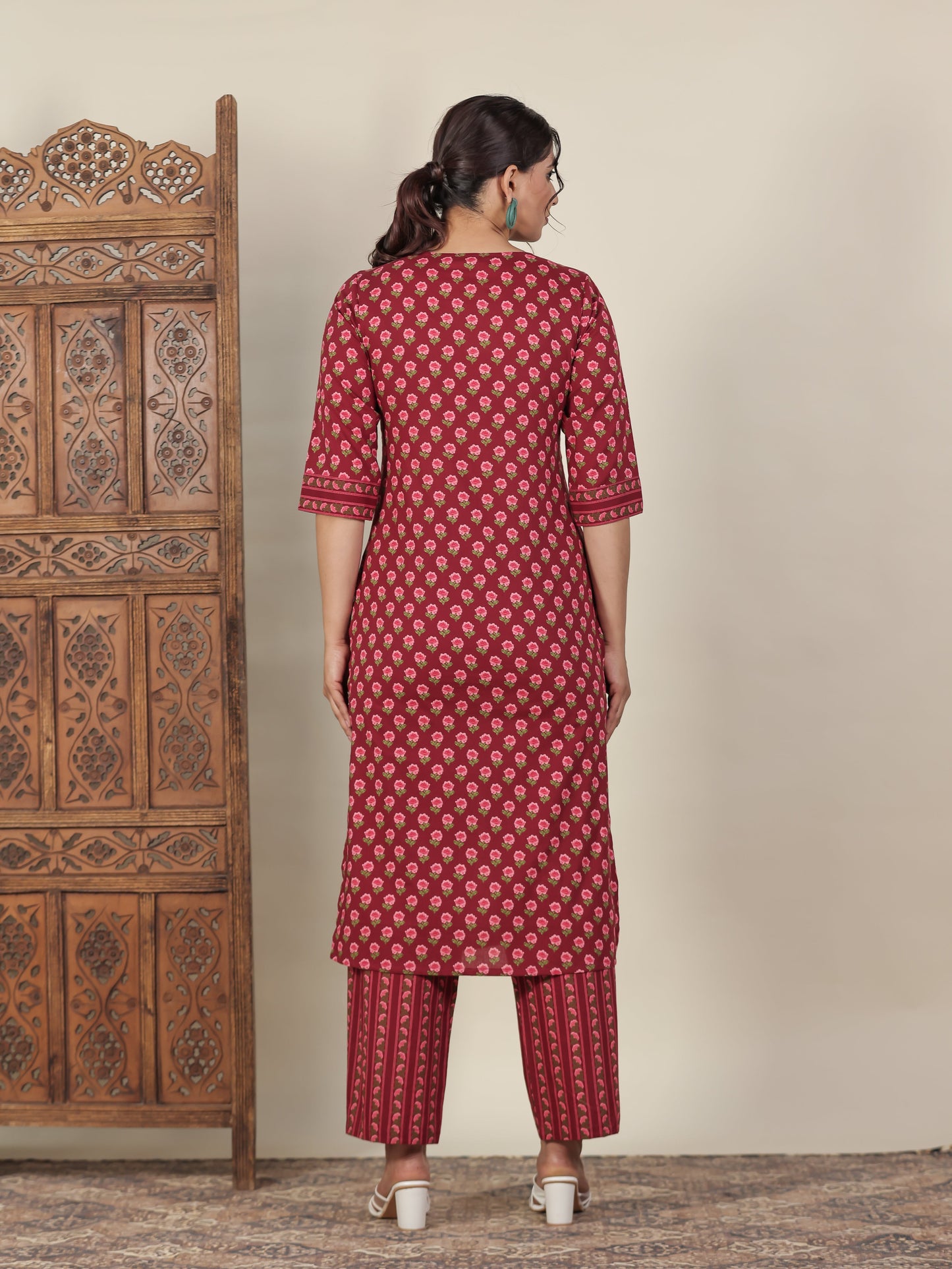 Soft Cotton Floral Straight Maroon Kurta
