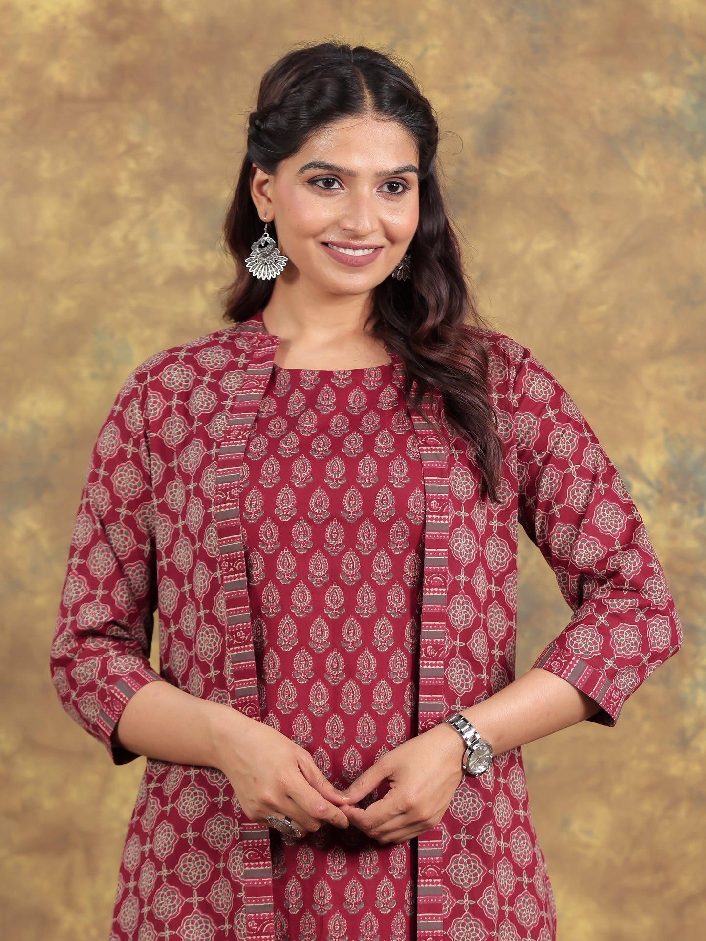 Soft Cotton Geometric Maroon Jacket
