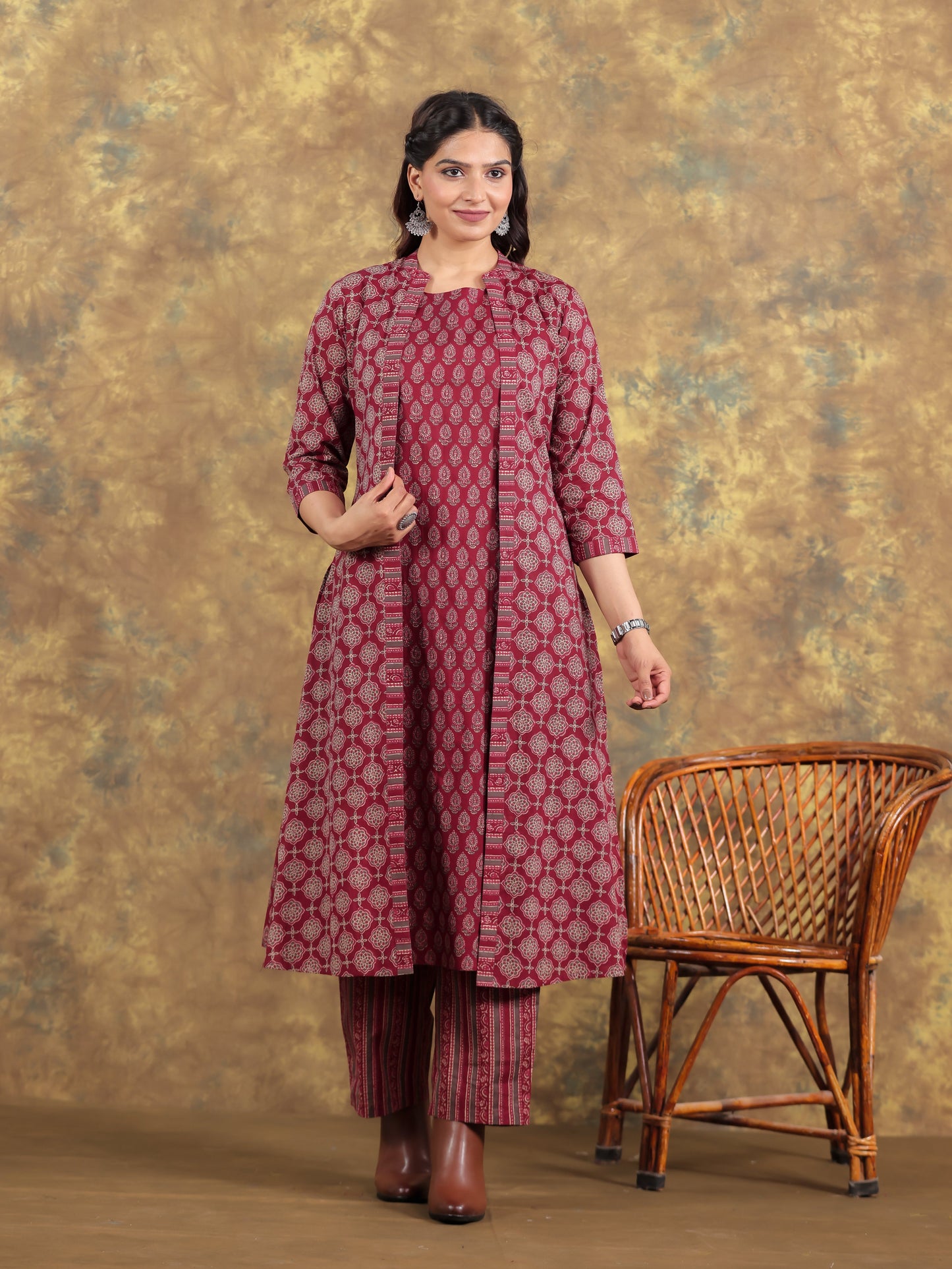 Soft Cotton Geometric Maroon Jacket