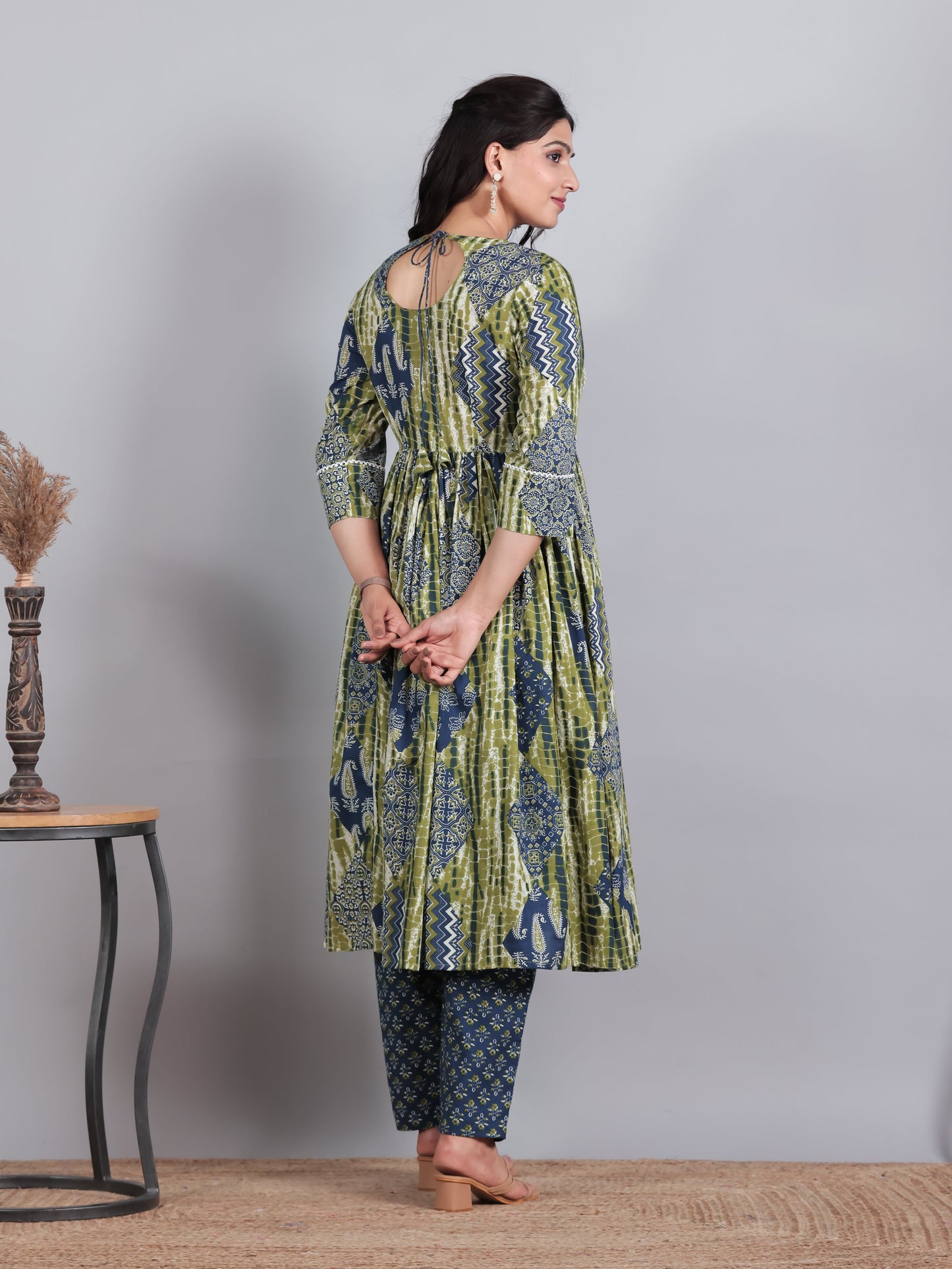 Soft Cotton Geometric Gathered Blue Kurta