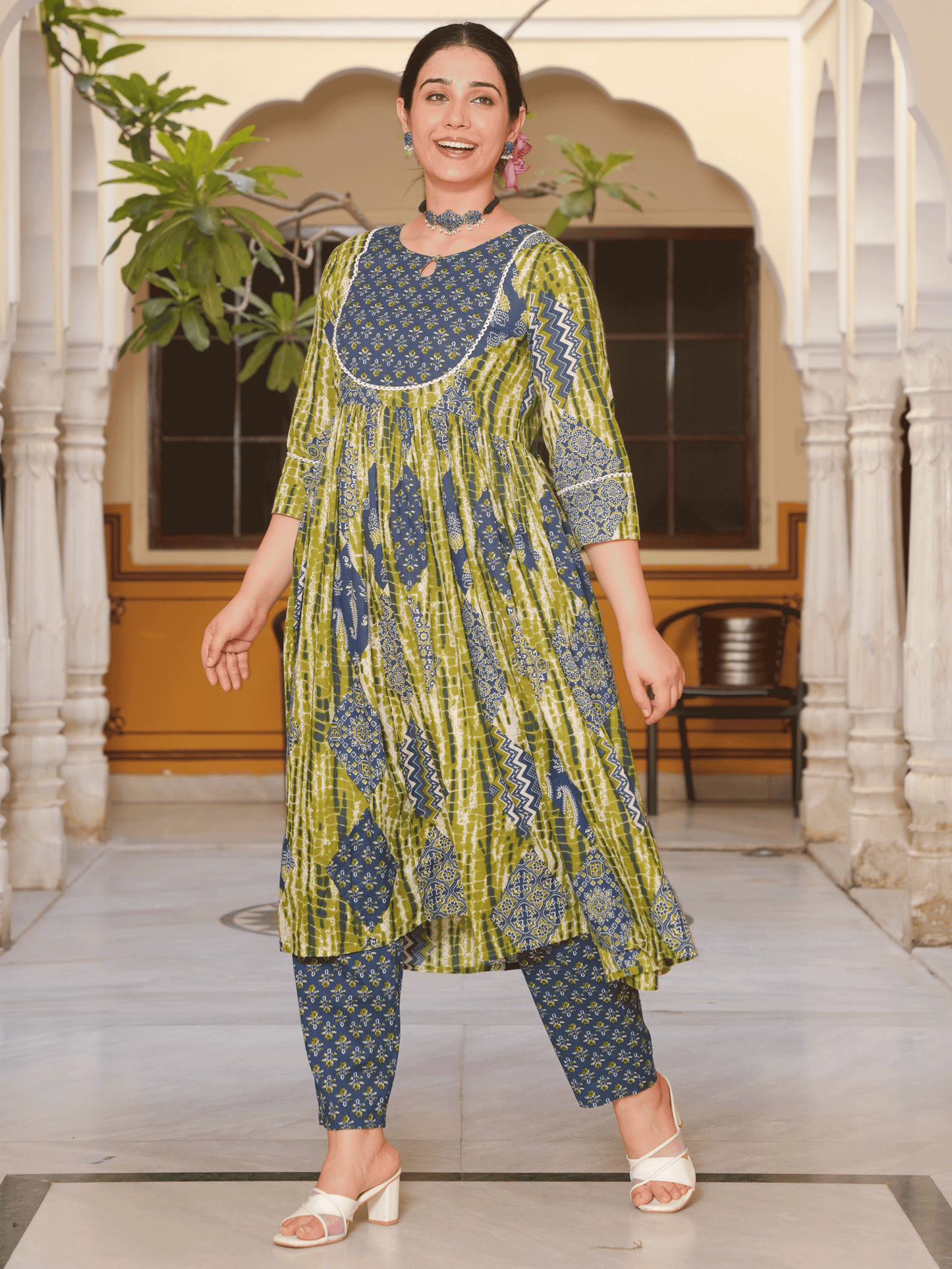 Soft Cotton Geometric Gathered Blue Kurta