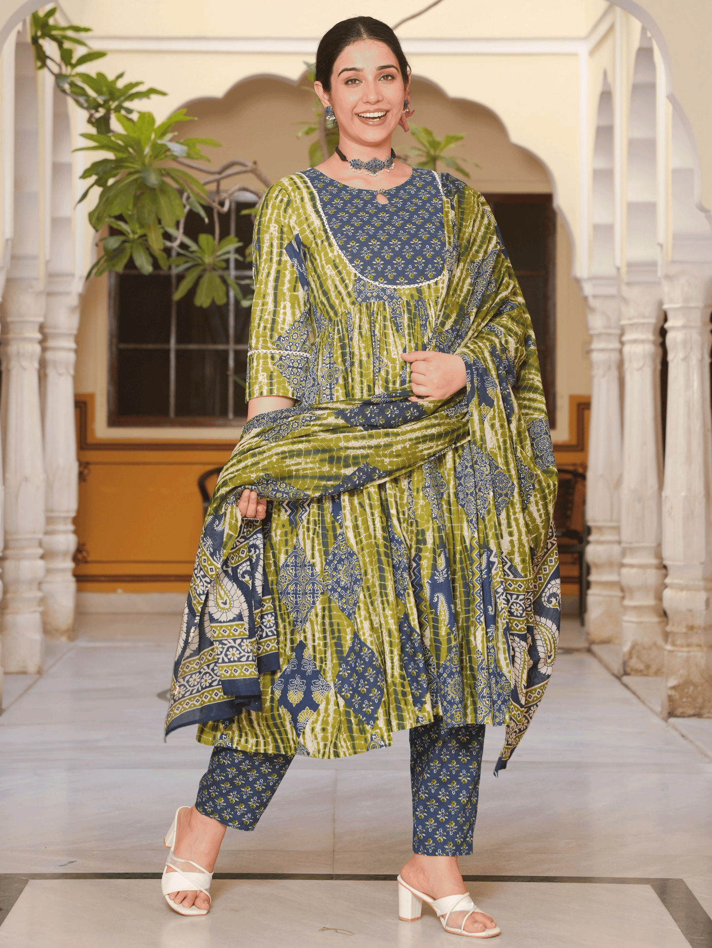 Soft Cotton Geometric Gathered Blue Kurta