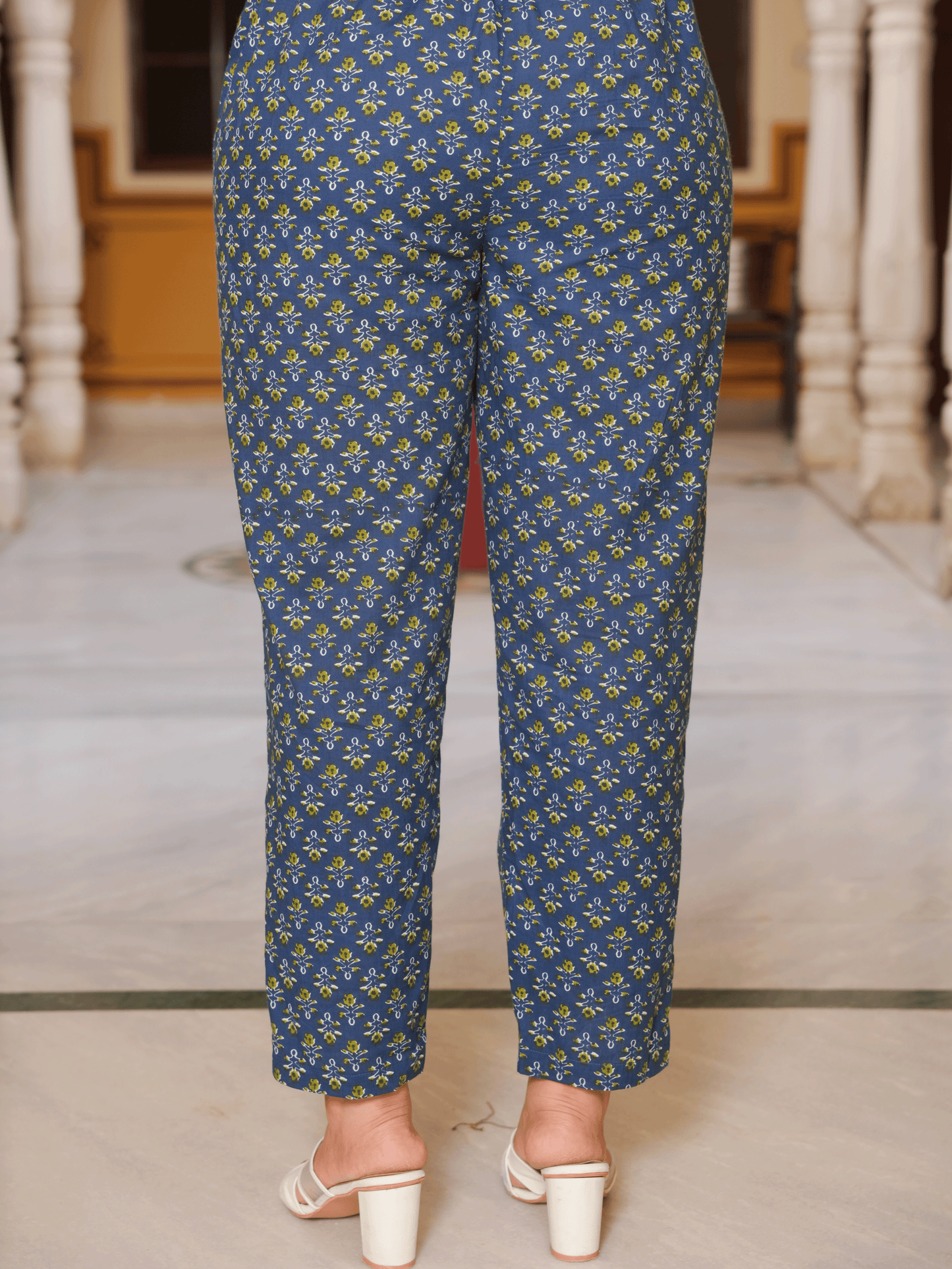 Soft Cotton Geometric Gathered Blue Kurta
