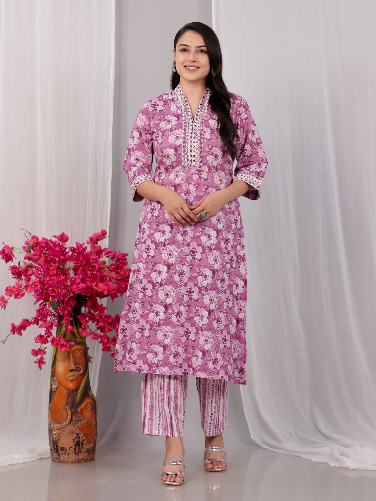 Embroidered Soft Cotton Floral Straight Purple Kurta