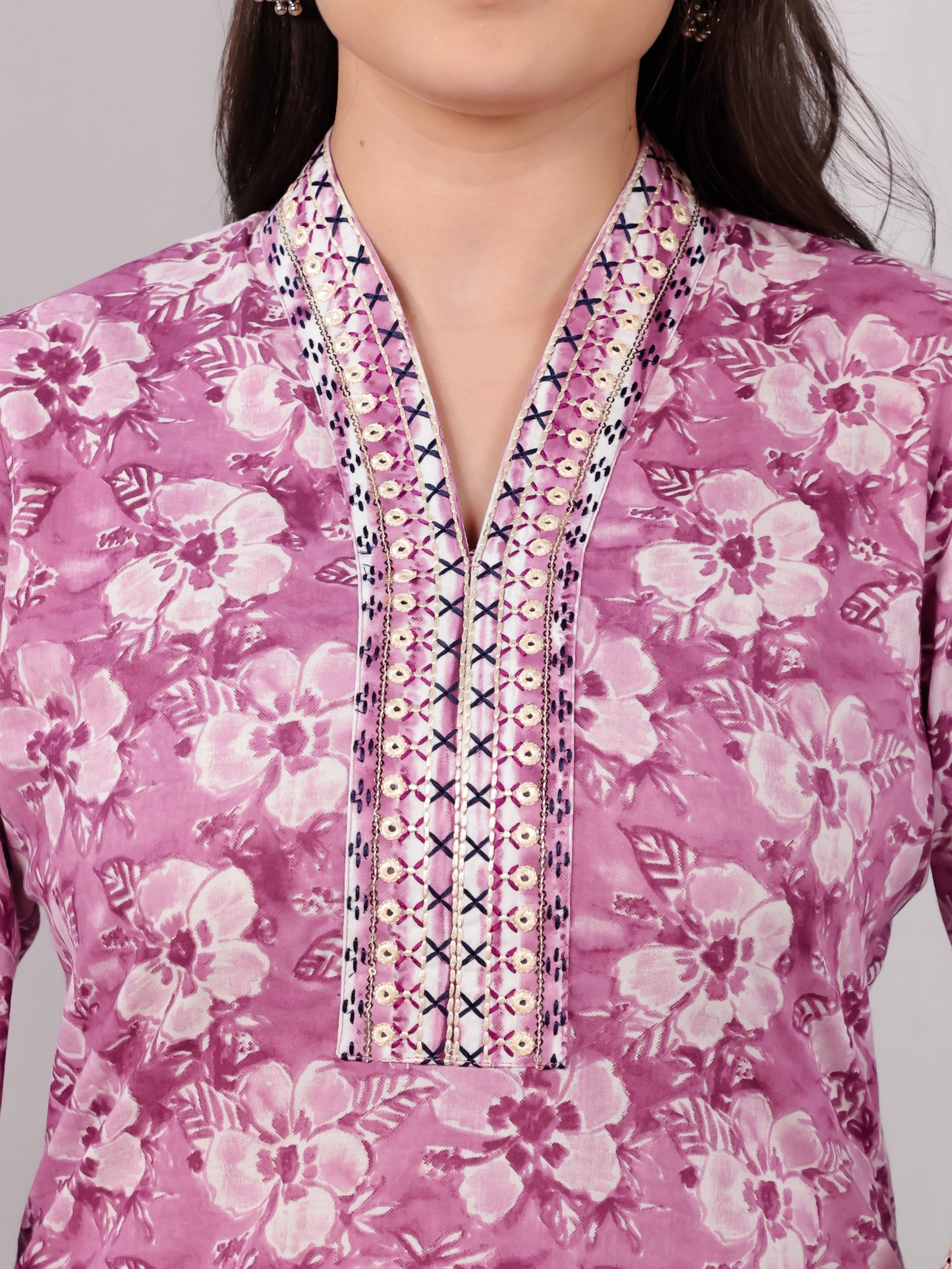 Embroidered Soft Cotton Floral Straight Purple Kurta