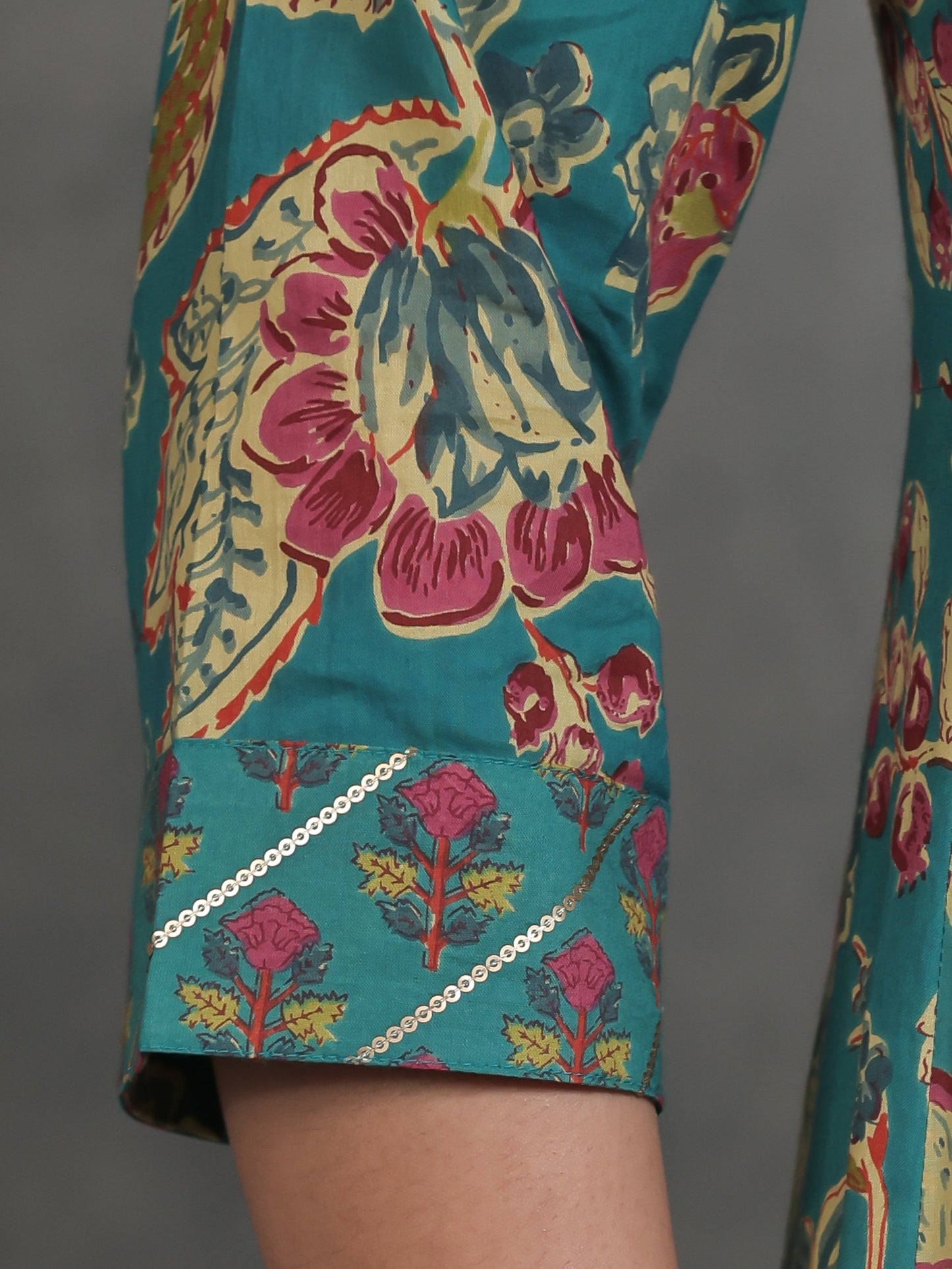 Embroidered Soft Cotton Floral Anarkali Green Kurta
