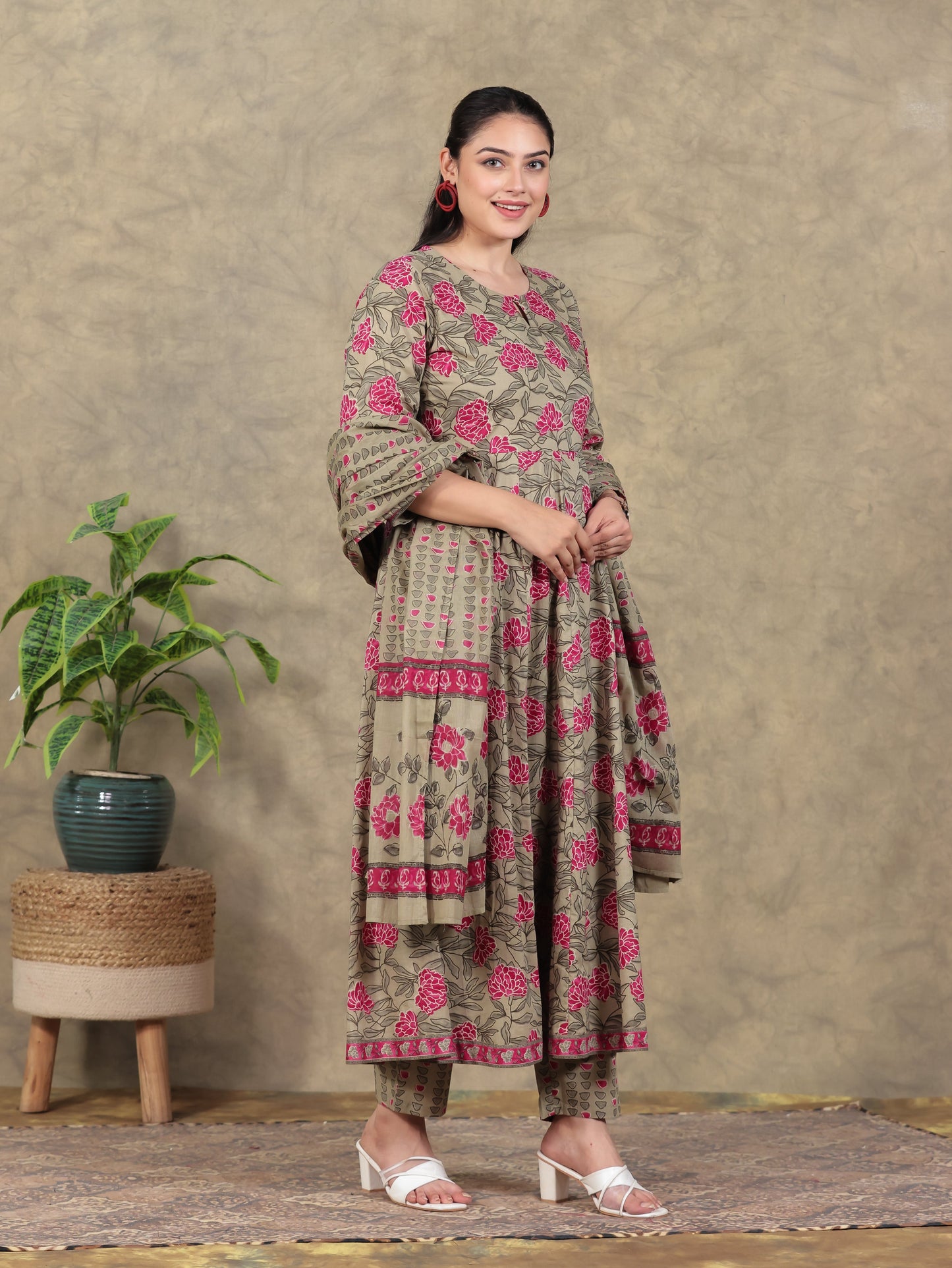 Cotton Voile Floral Pink Dupatta