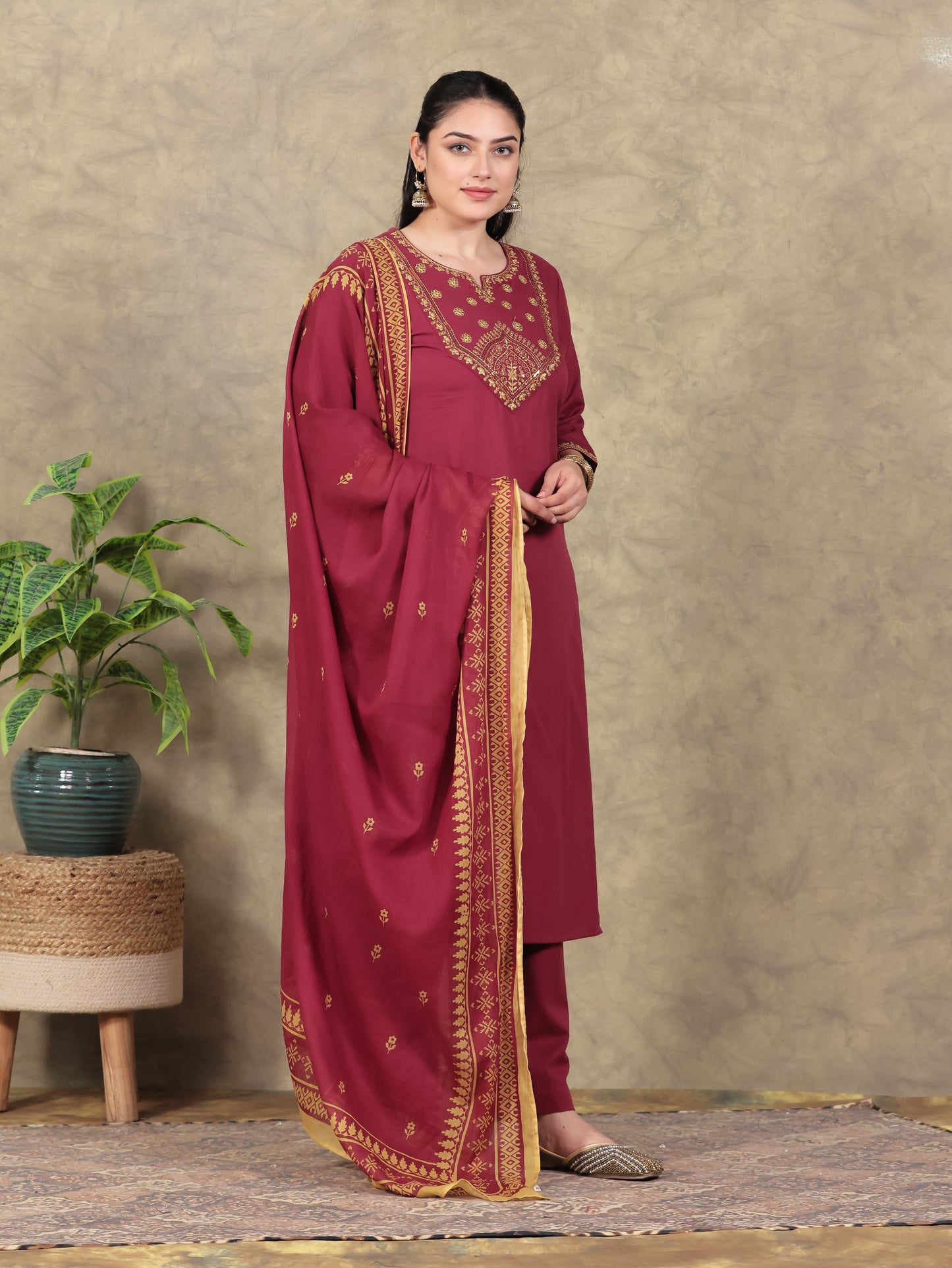 Cotton Voile Butti Rust Dupatta