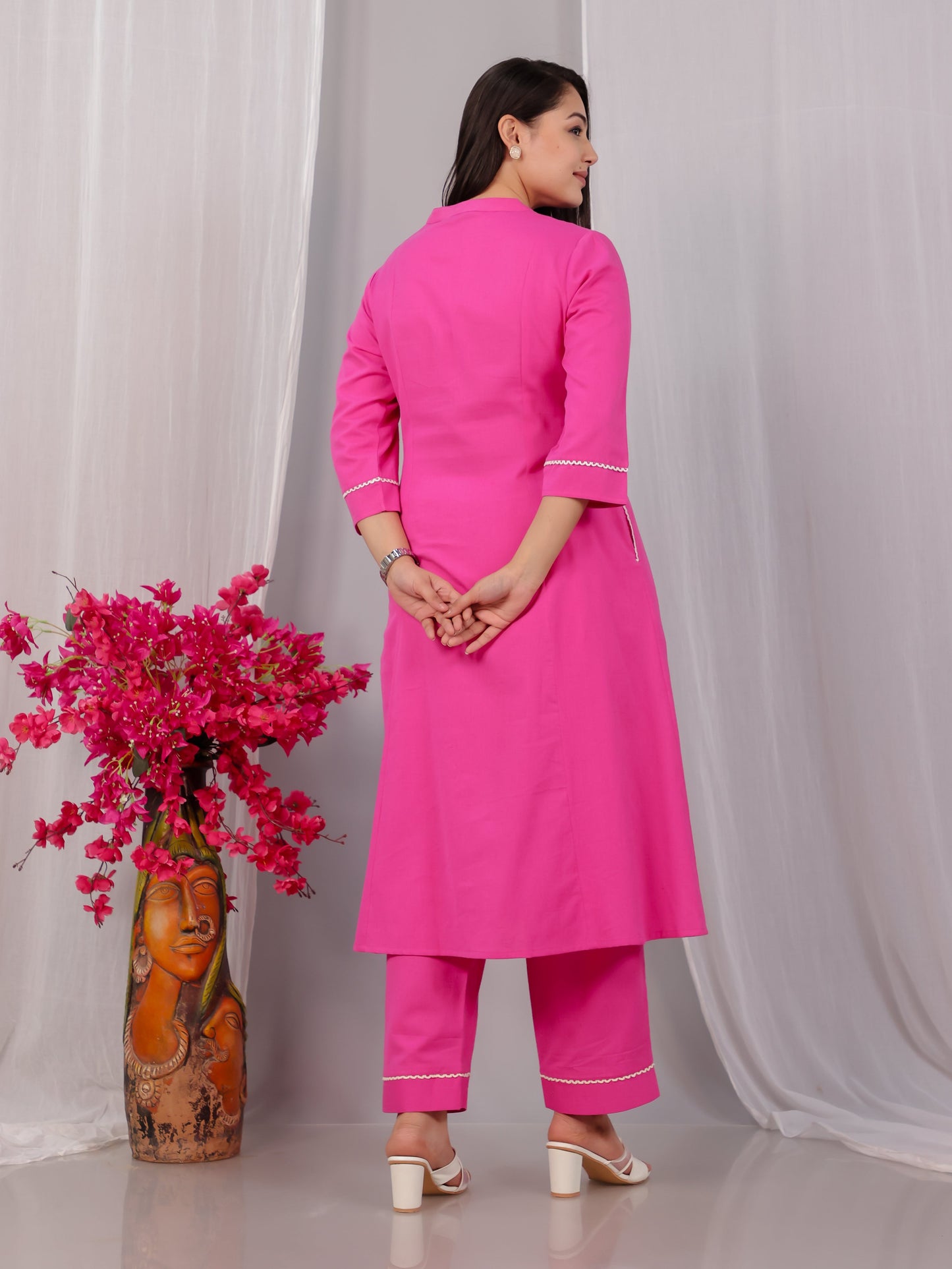 Embroidered Linen Cotton Solid Flared Pink Kurta