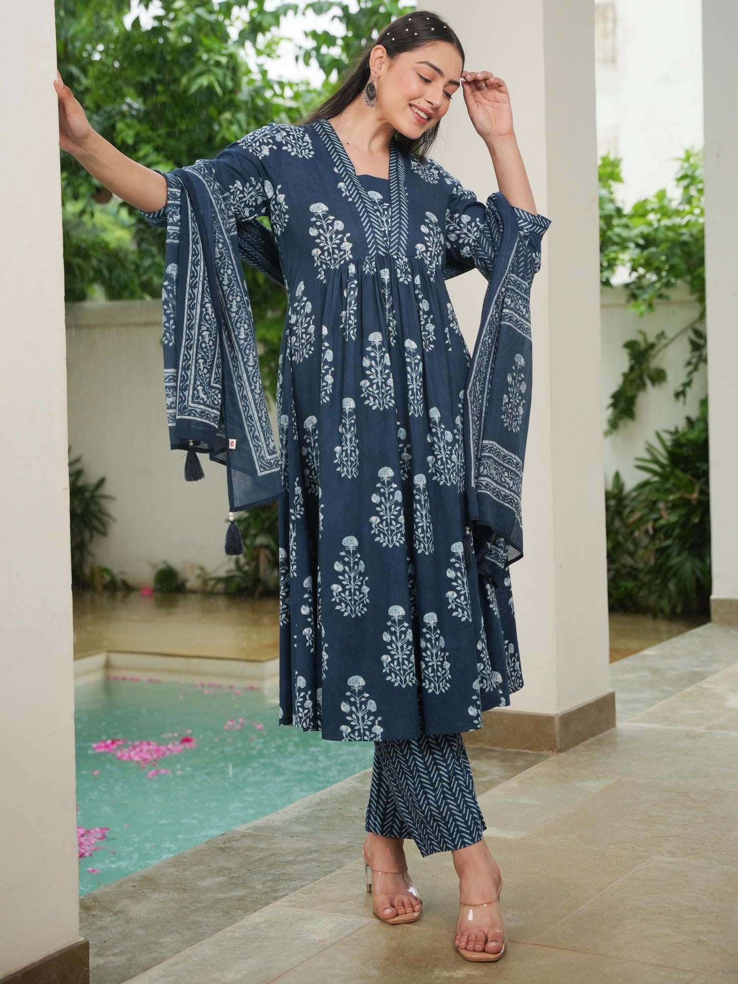 Cotton Voile Border print Indigo blue Dupatta