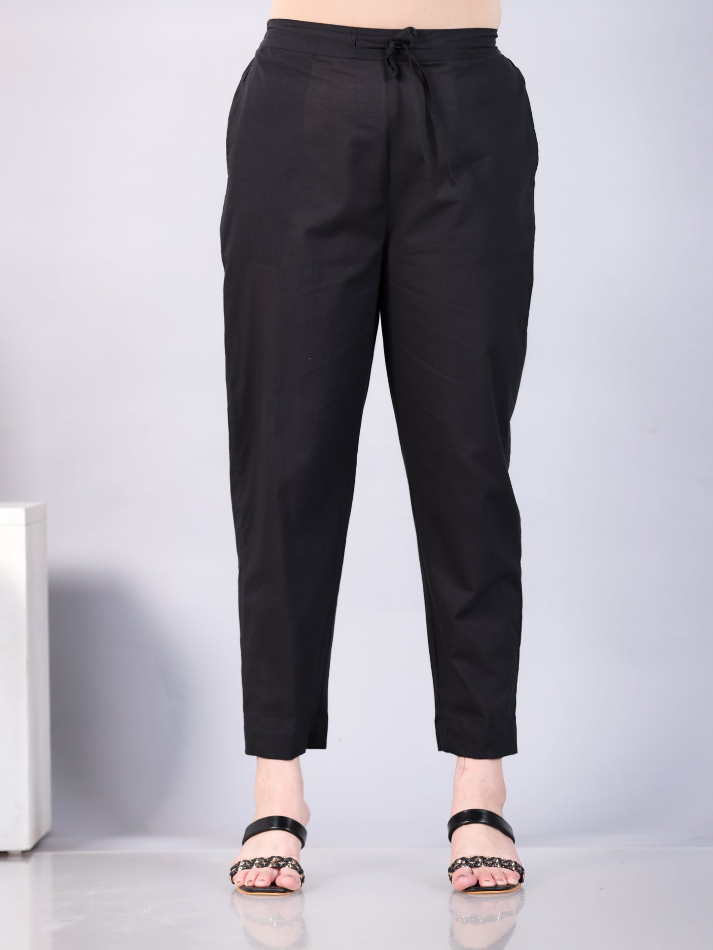 Soft Cotton Solid Black Tapered Tapered Trousers